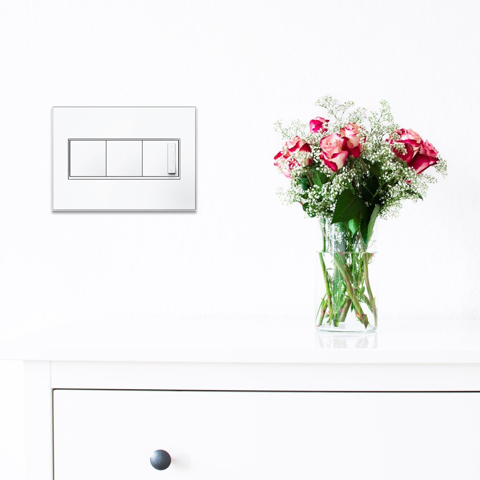 Legrand adorne 3 -Gang Specialty Size Mirror White on White Glass Indoor S|13070