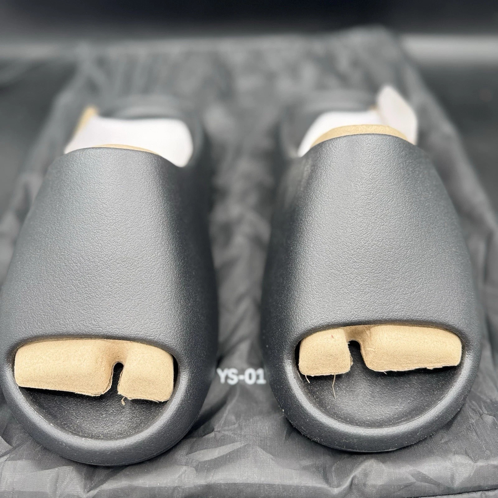 Yeezy Slide YZY YS-01 Black AUTHENTIC NEW 100% Authentic Sizes 7-11 Mens