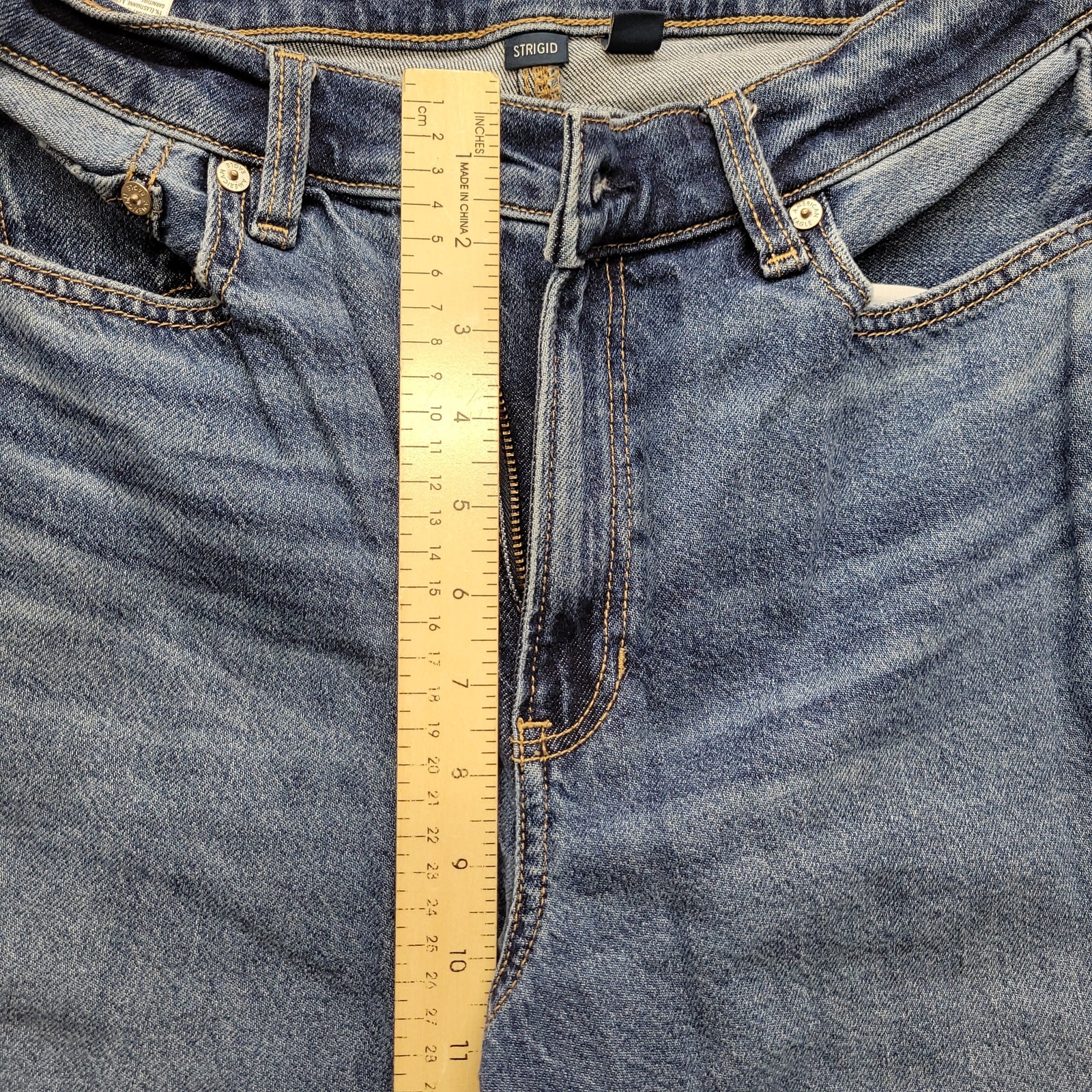 American Eagle Strigid Straight Leg Jeans Women’s Size 4 Short Blue Denim