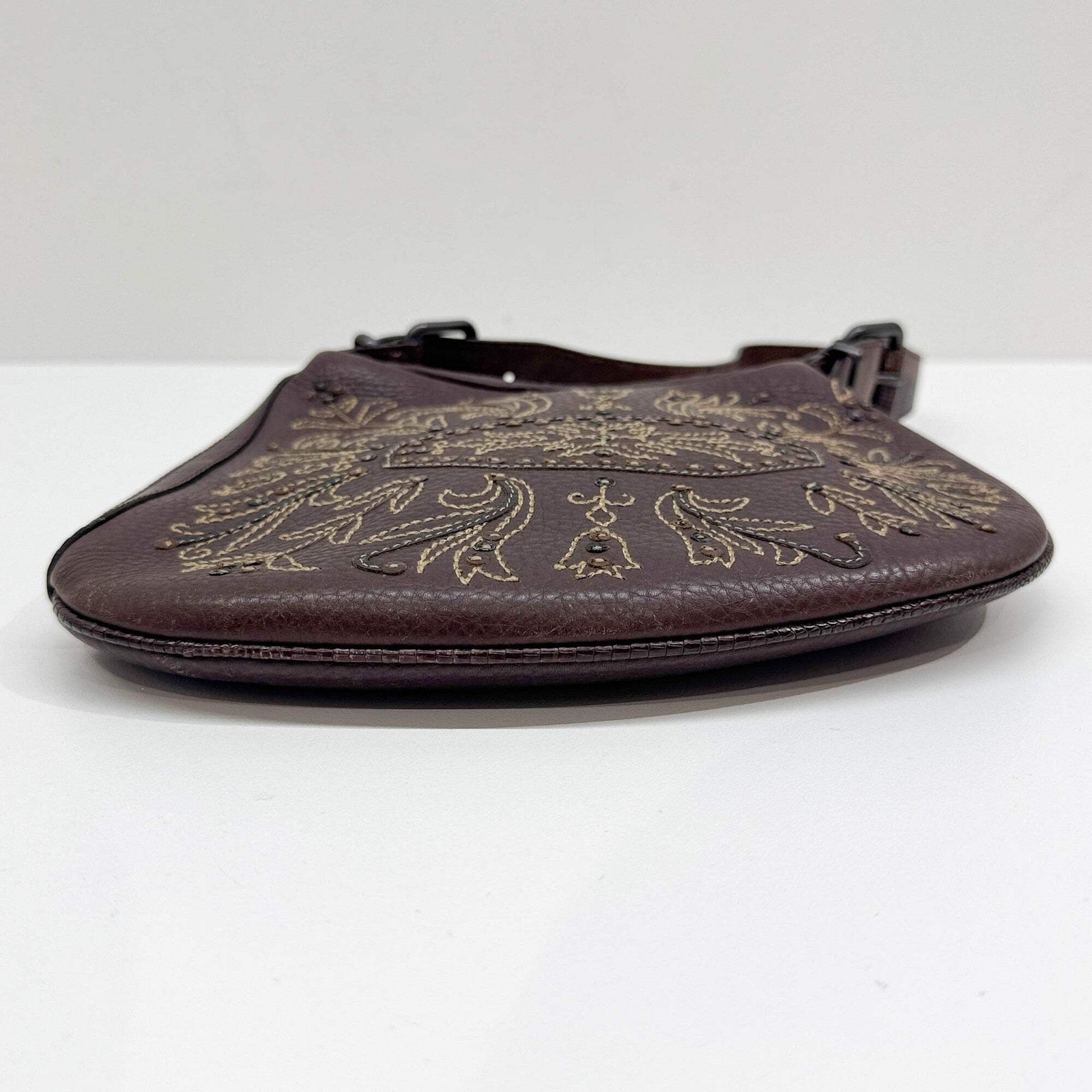 FENDI Selleria Oyster Lizard Embossed Leather Trim Embroidered Brown Leather Sho