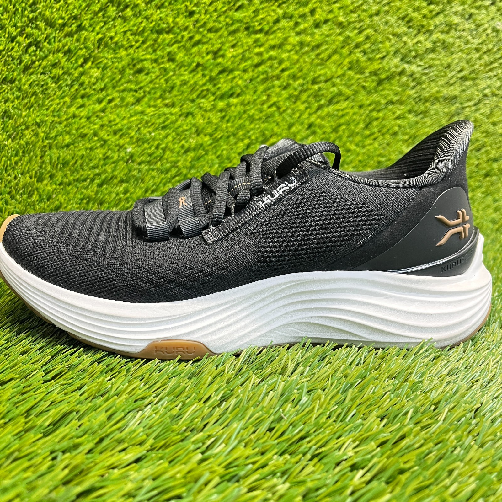 Kuru Atom 2 Womens Size 8 Black White Athletic Running Walking Shoes Sneakers