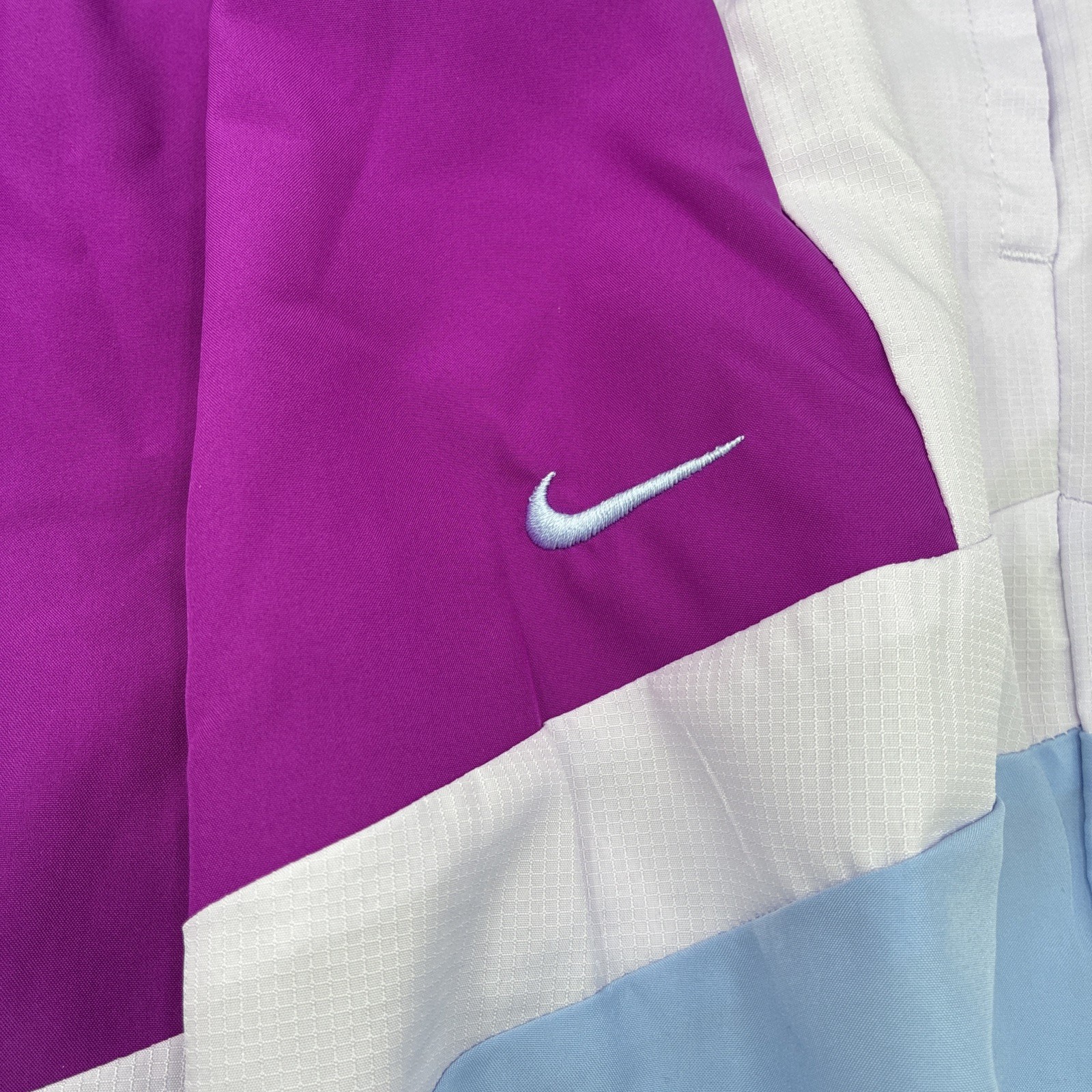 Nike Icon 6″ Loose Fit Mid Thigh Length Basketball Shorts HJ6351 551 Mens Sz L