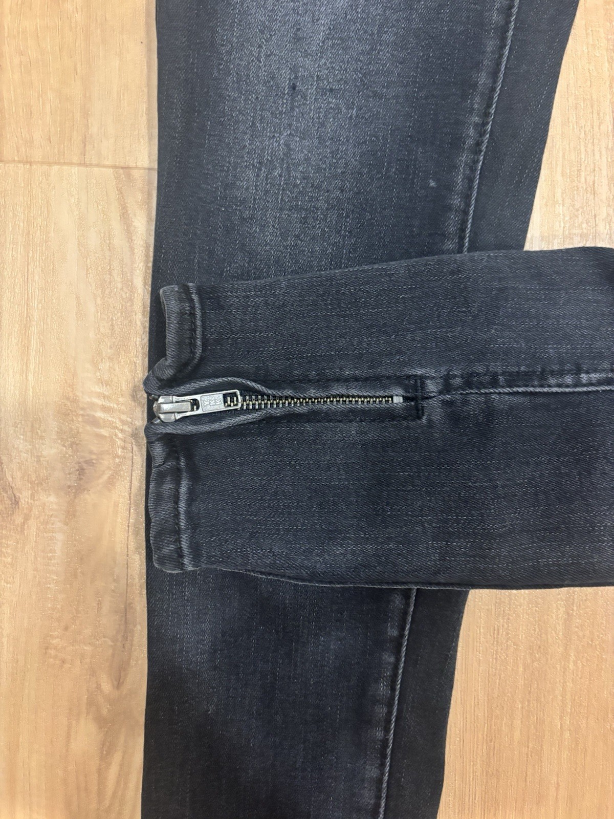American Eagle Black Distressed Next Level Stretch Highest Rise Jegging Jean Sz6
