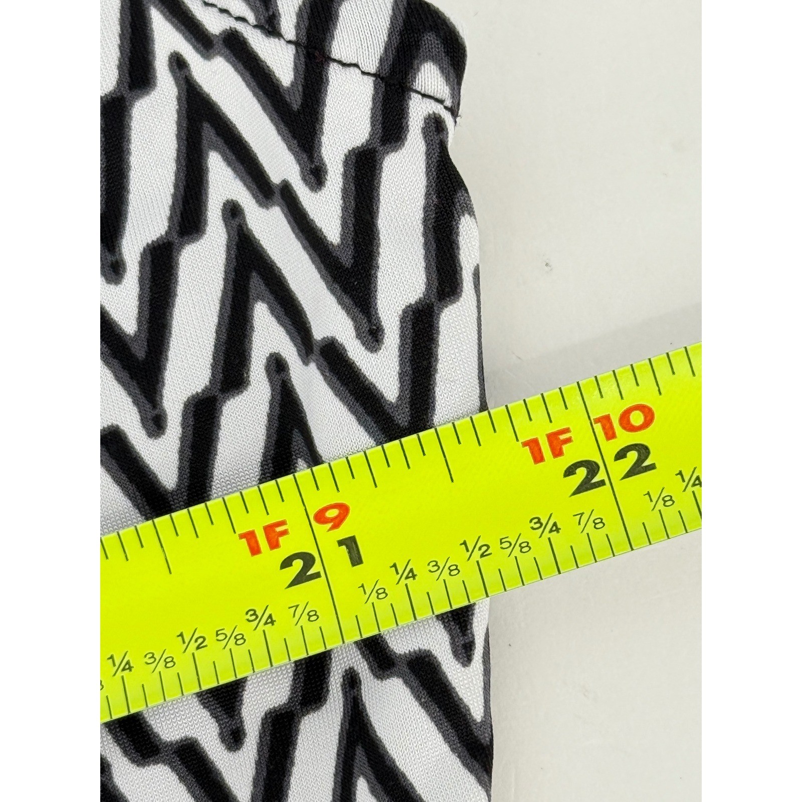 Worthington Chevron Print Sleeveless Blouse Ruffle Neckline Casual Career Sz XL