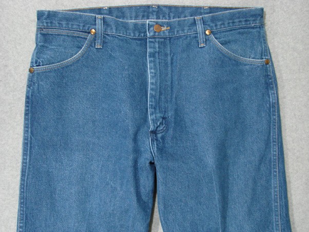 TD11409 USA **WRANGLER** 13MWZ STRAIGHT LEG JEANS 38×30 (msr 37″x30″)