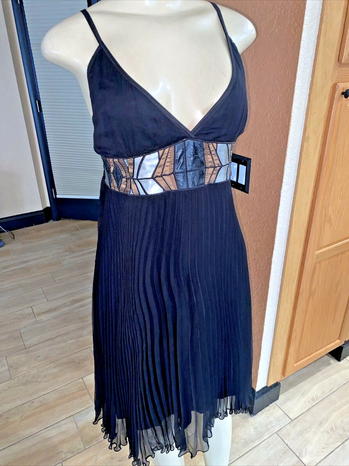 CERES USA BLACK SILK PLEATED FAUX LEATHER Trim Waist Halter Dress LG NWTS xb5