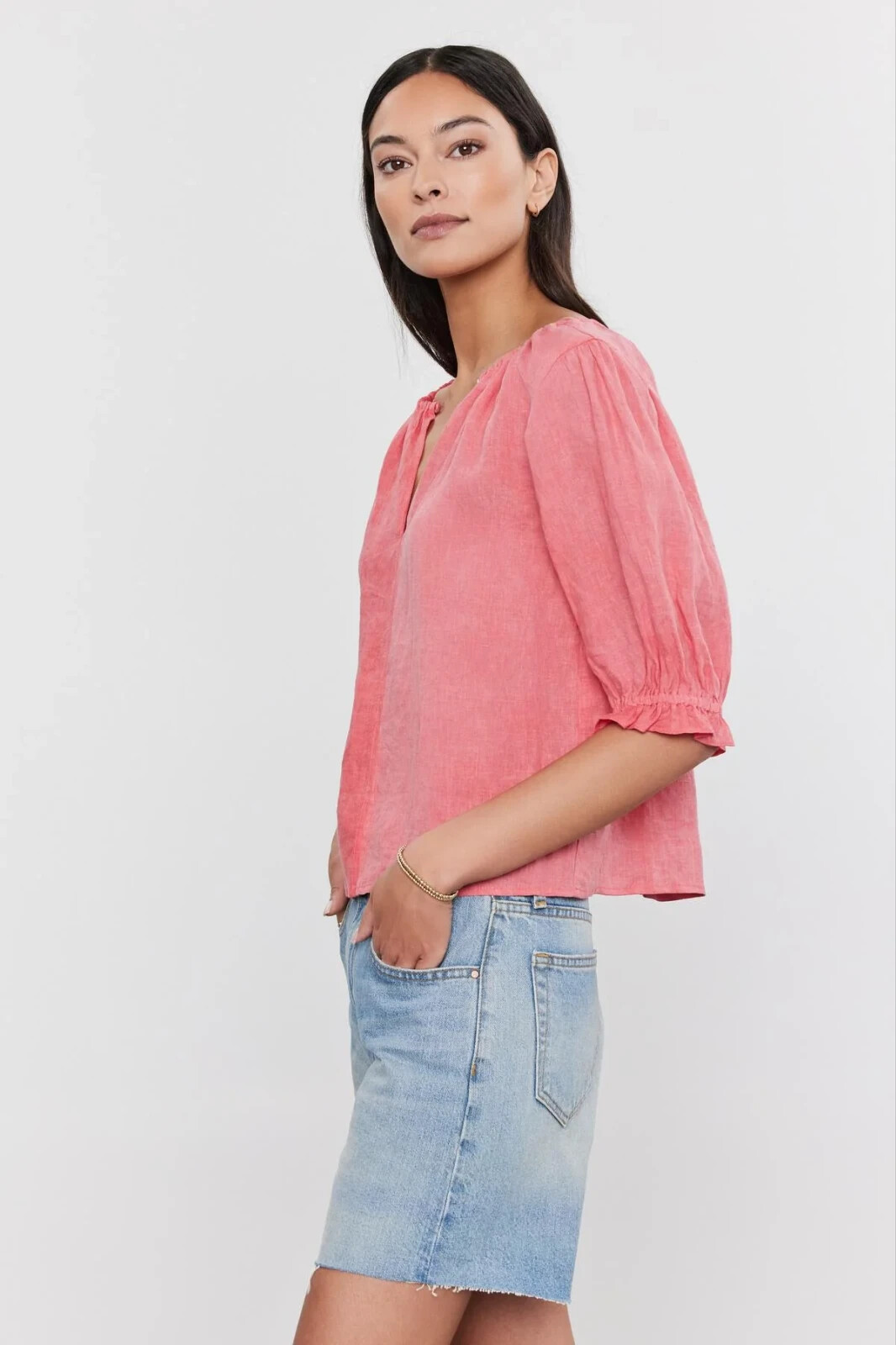 VELVET By Graham & Spencer Celine Linen Top Aloha S $179 H1