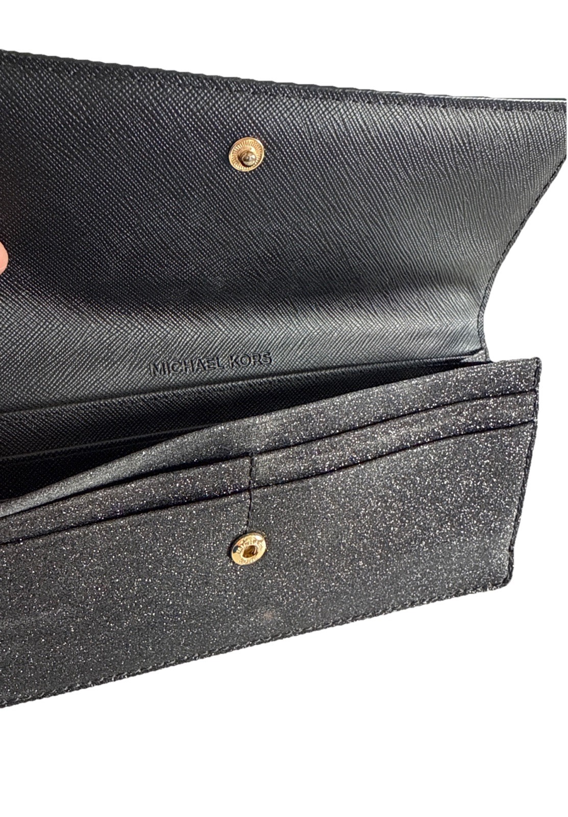 MICHAEL KORS Jet Set Wallet-Black-8 Credit Card Slots Gold HWRE-NWT