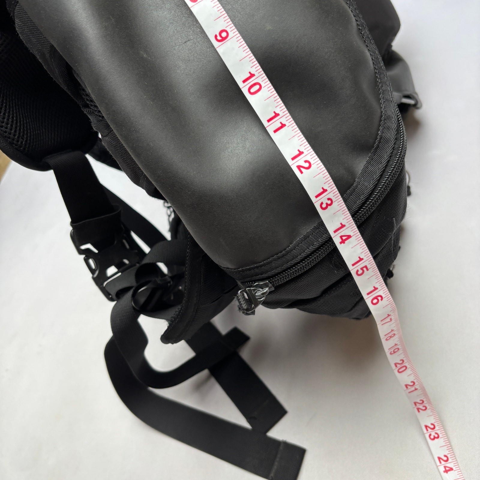 Oakley Kitchen Sink Backpack Stealth Black Grail Tactical Utility 16×21.5