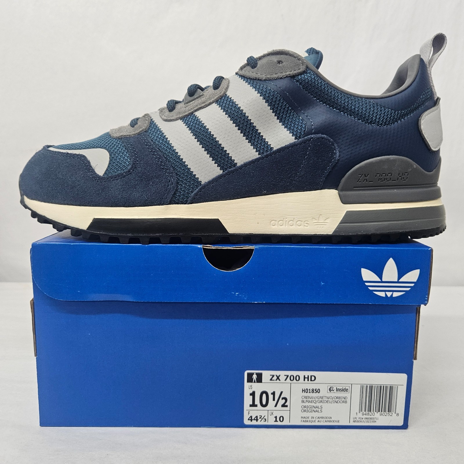 Adidas ZX 700 HD Retro Sneakers H01850 Crew Navy Grey Blue Men’s Size 10.5