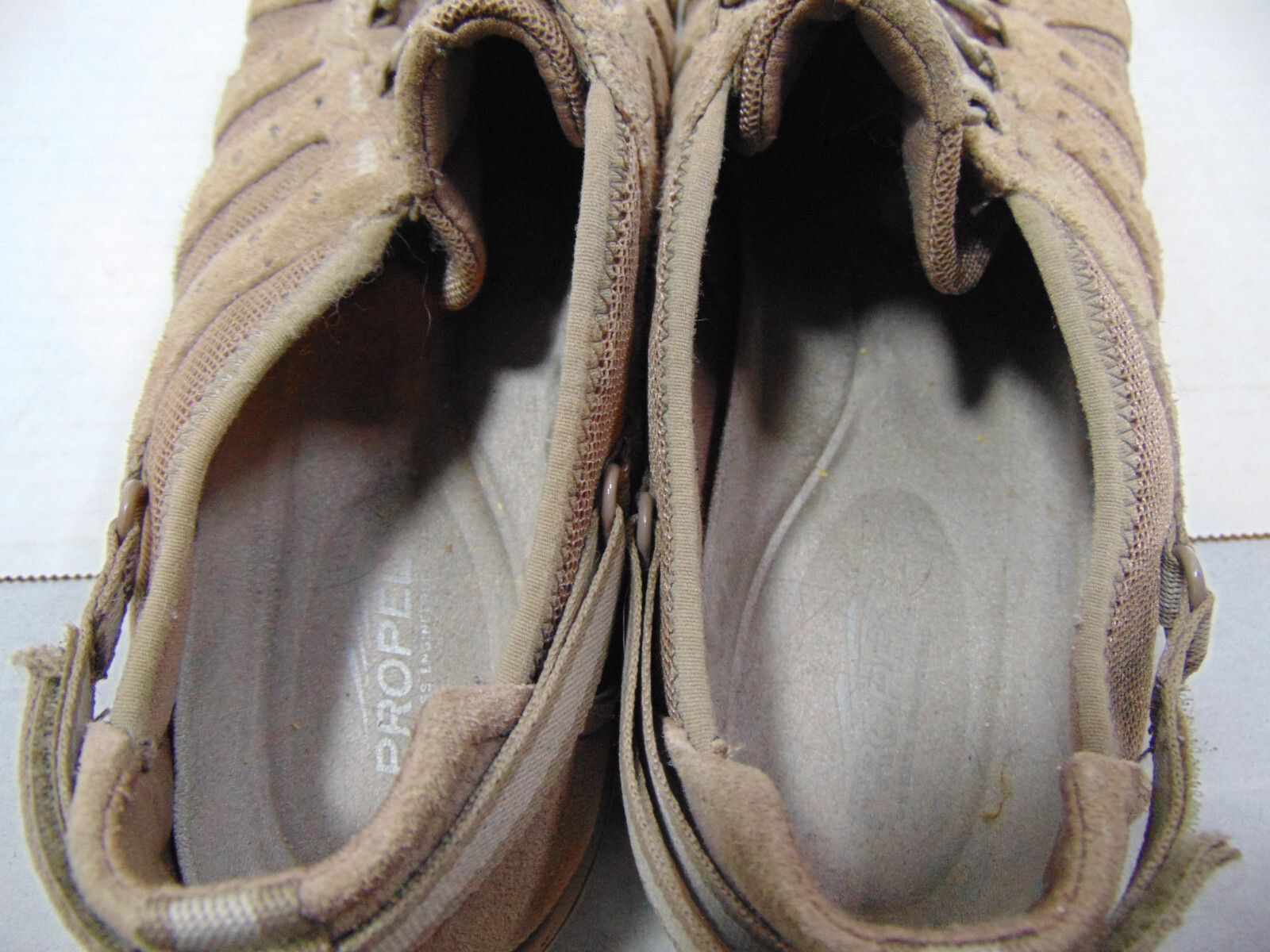 Bass Propel (Tiffany) Stabilizer Walking Shoes – Women 8.5M Tan Suede and Mesh