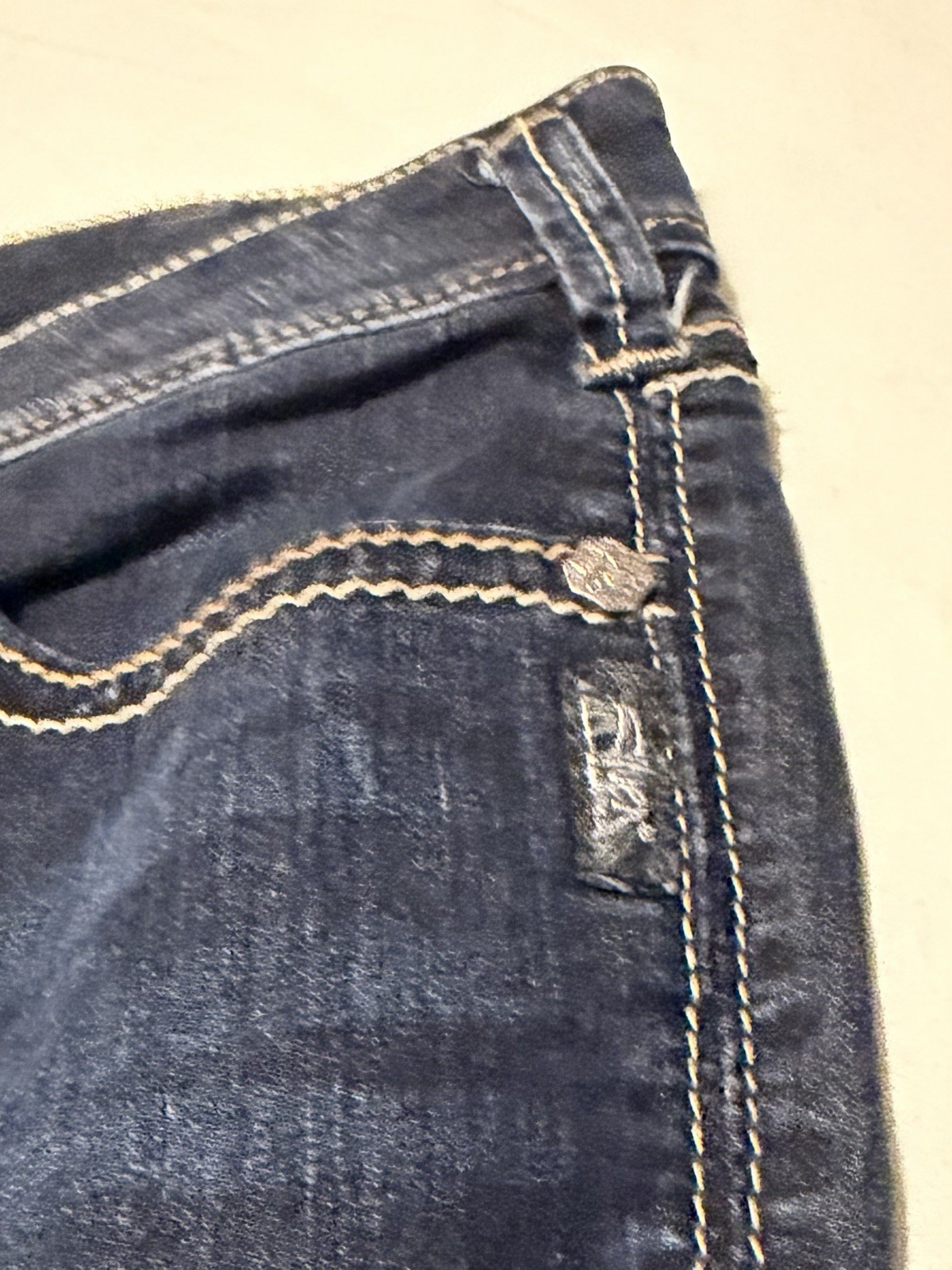 Silver Jeans Co. Aiko Bootcut Jeans Women’s Dark Wash Blue Stretch Denim