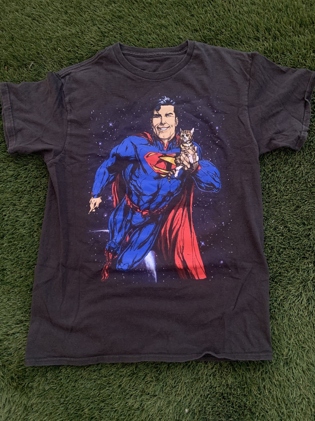 Superman Kitty Cat T-Shirt Size Medium Black Man of Steel Superhero DC Comics