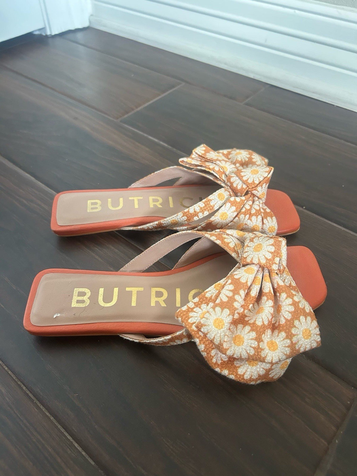 Butrich Alina Slide Orange. Daisies Dandals Women’s Size EU 37 US 7