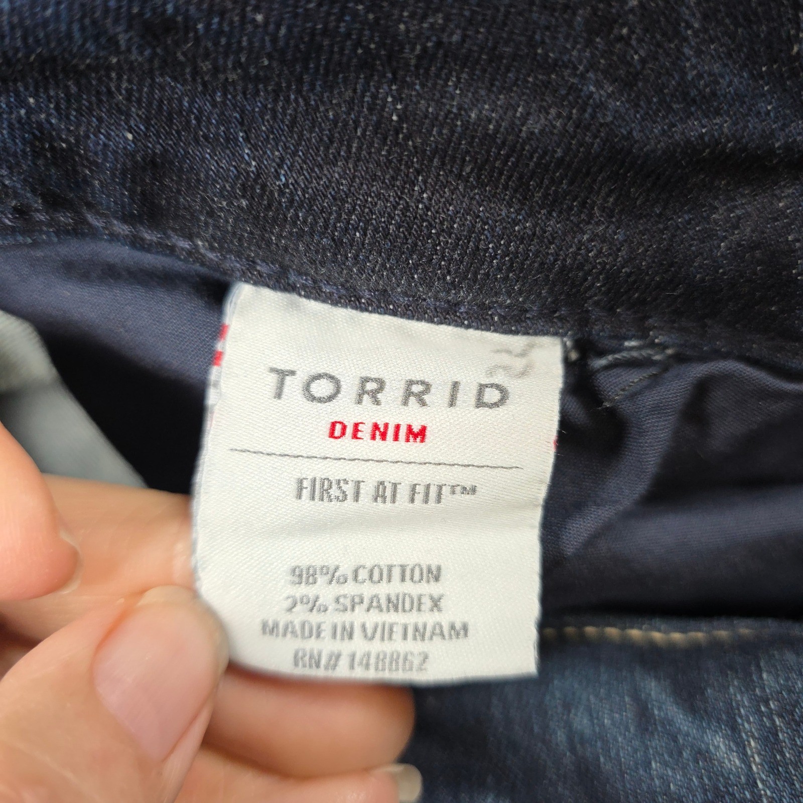 Torrid Wide Leg Jeans Womens 24XT Dark Wash First At Fit Stretch Denim 11370103