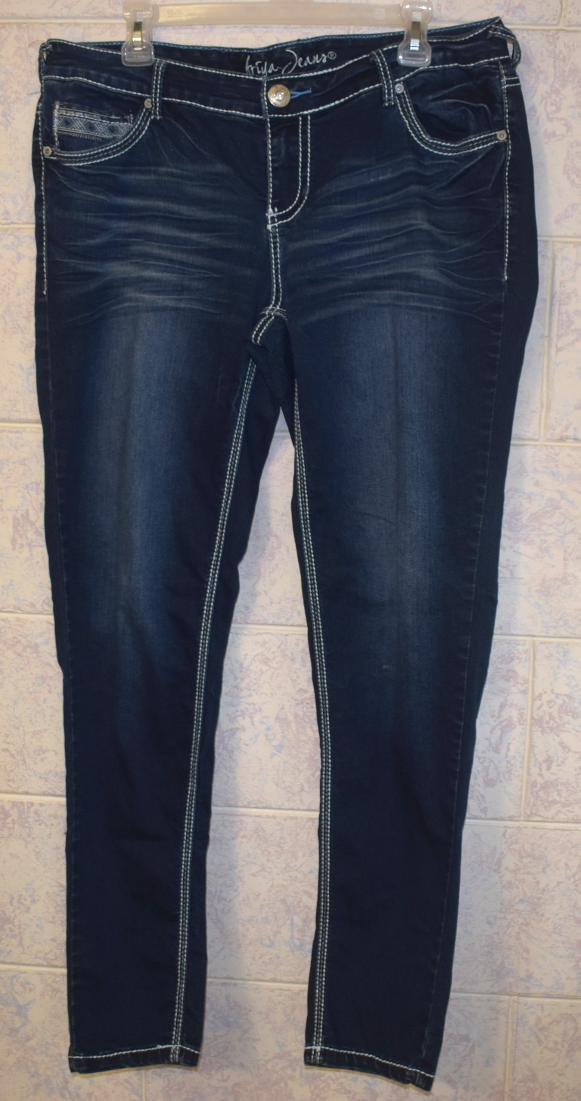 (B-C) Ariya® Stretch Denim Distressed Embroidered Low Rise Skinny Jeans- Size 14