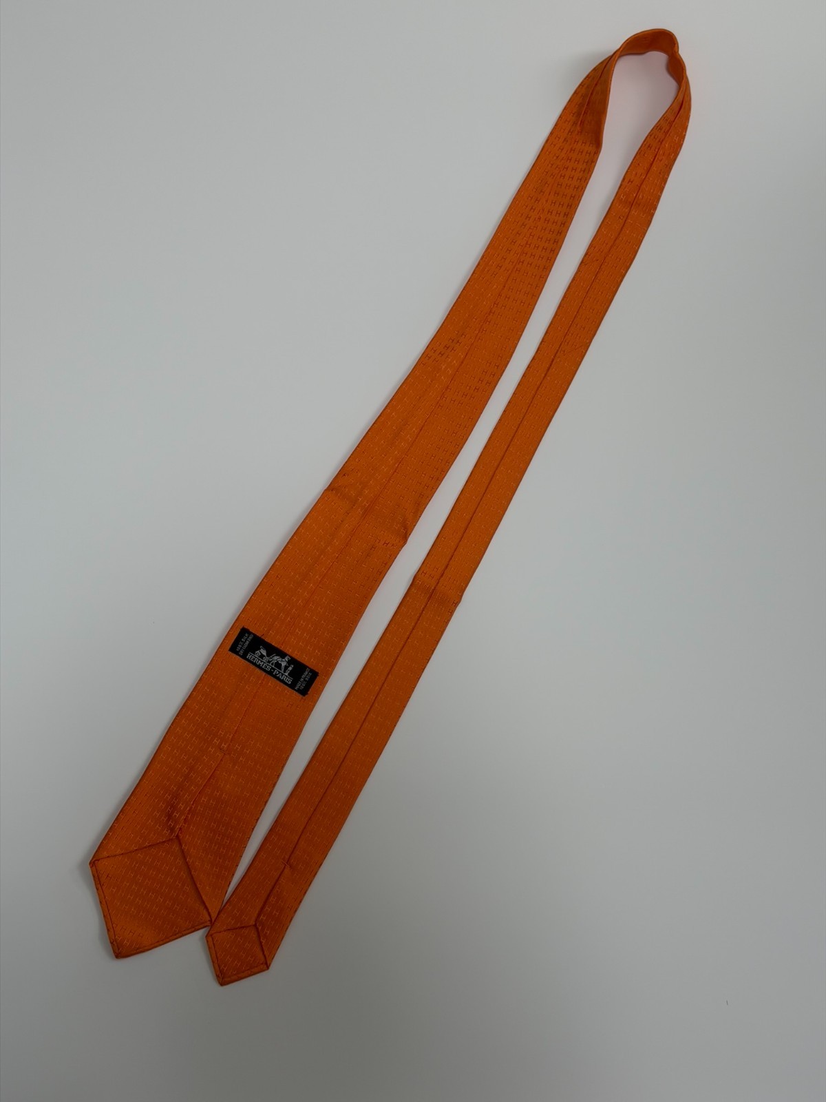 Hermes Silk Men’s Tie Orange excellent gift