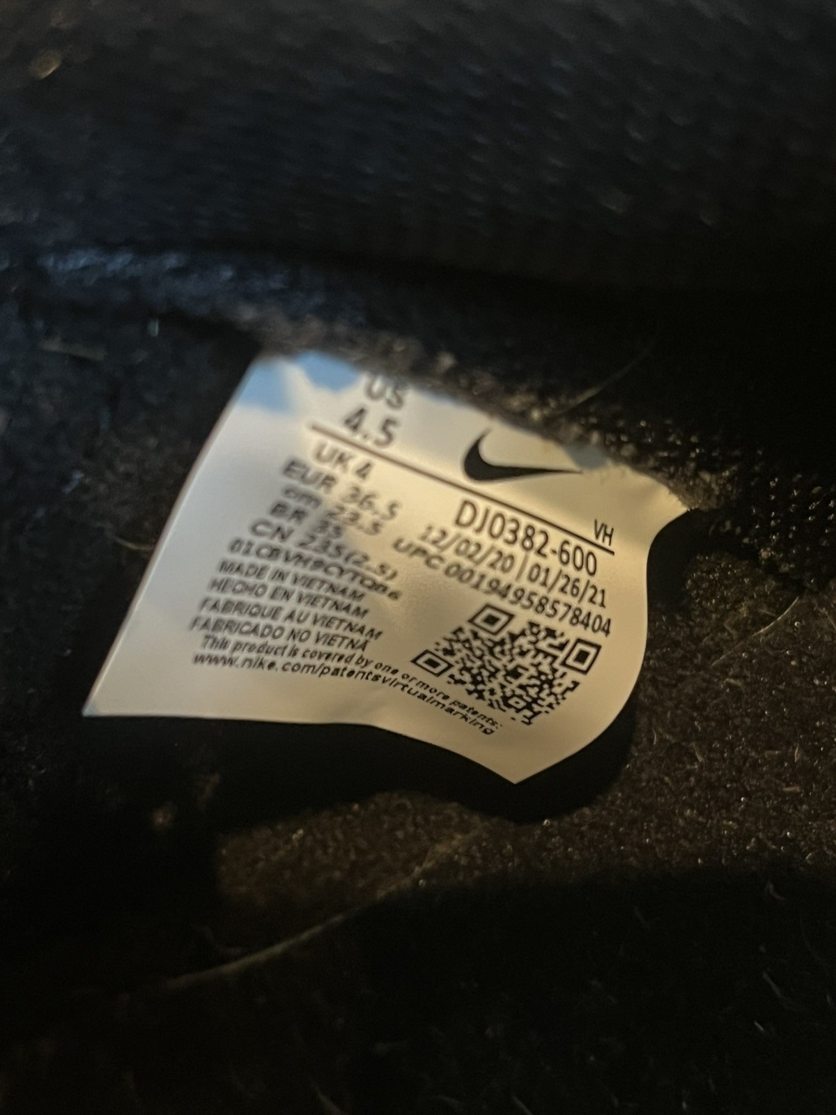 Size 4.5 – Fragment Design x Nike Dunk High Beijing