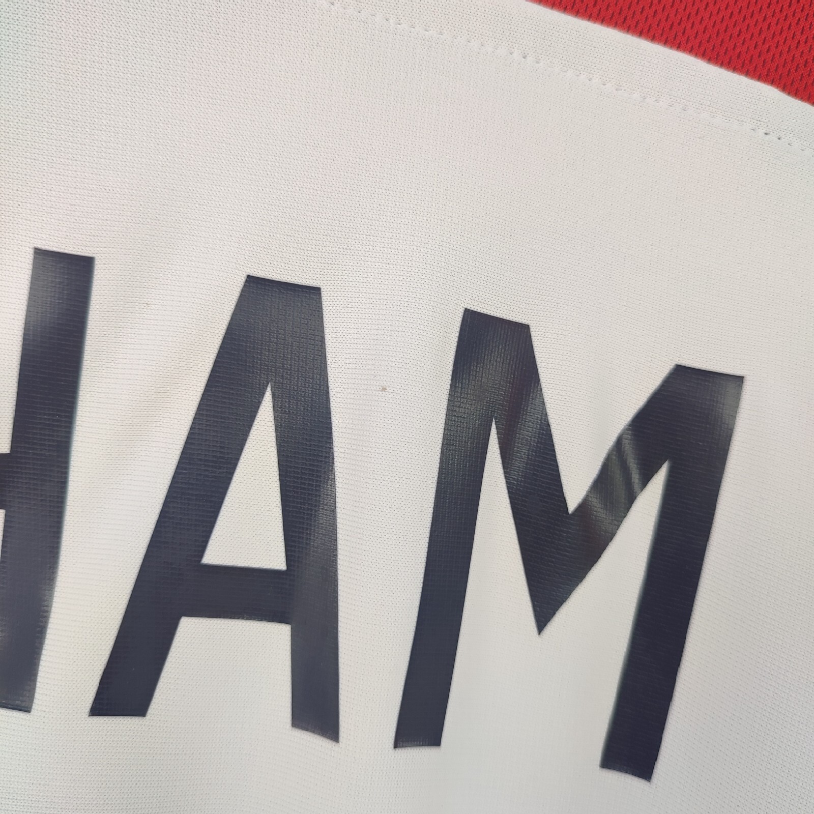 England 2003 – 2005 Long Sleeve Umbro Home Football Shirt #7 Beckham | Men’s XL