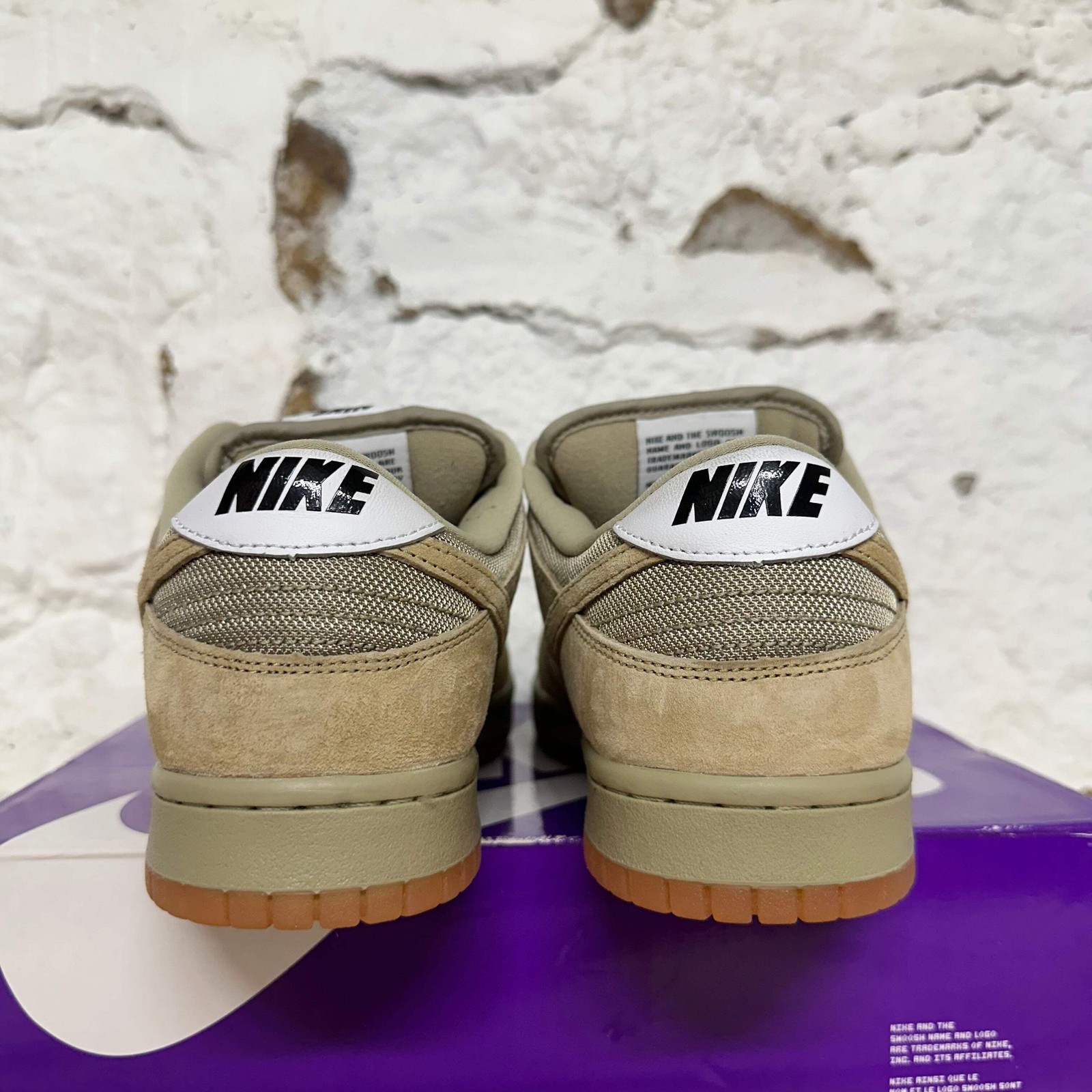 Nike SB Dunk Low Pro B ‘Parachute Beige’ Men’s Size 9 NEW Sneakers HJ0367-200