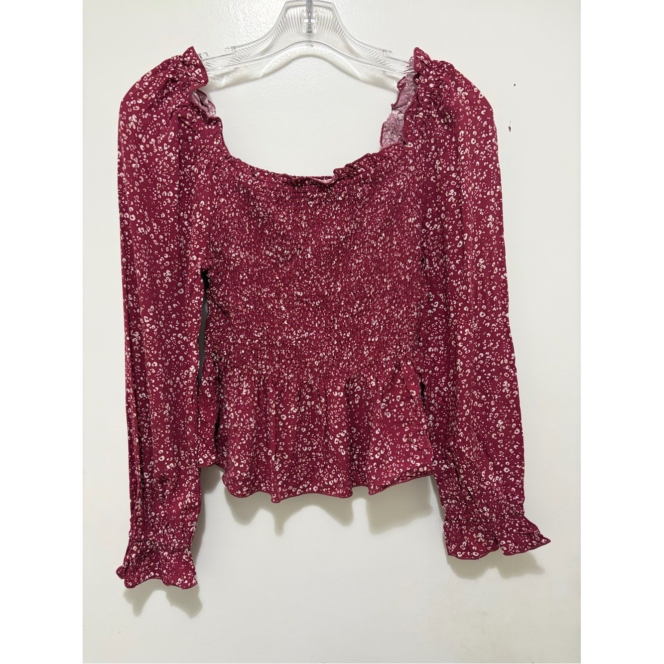 Urban Romantics Smocked Floral Peplum Top Small NWT