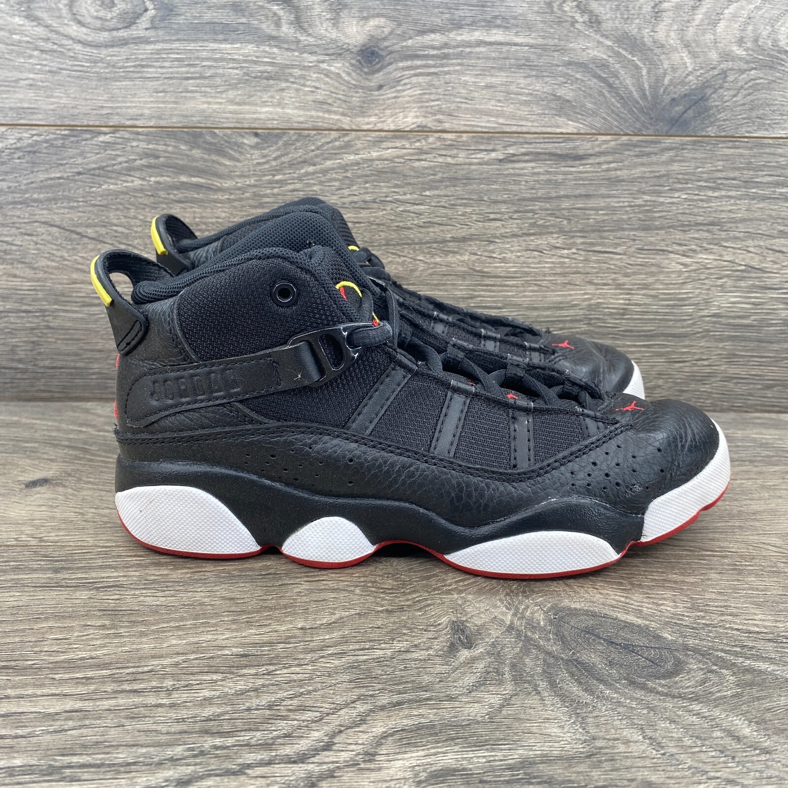Nike Air Jordan 6 Rings Basketball Sneakers Boy’s Size 2.5Y Black 322992 063