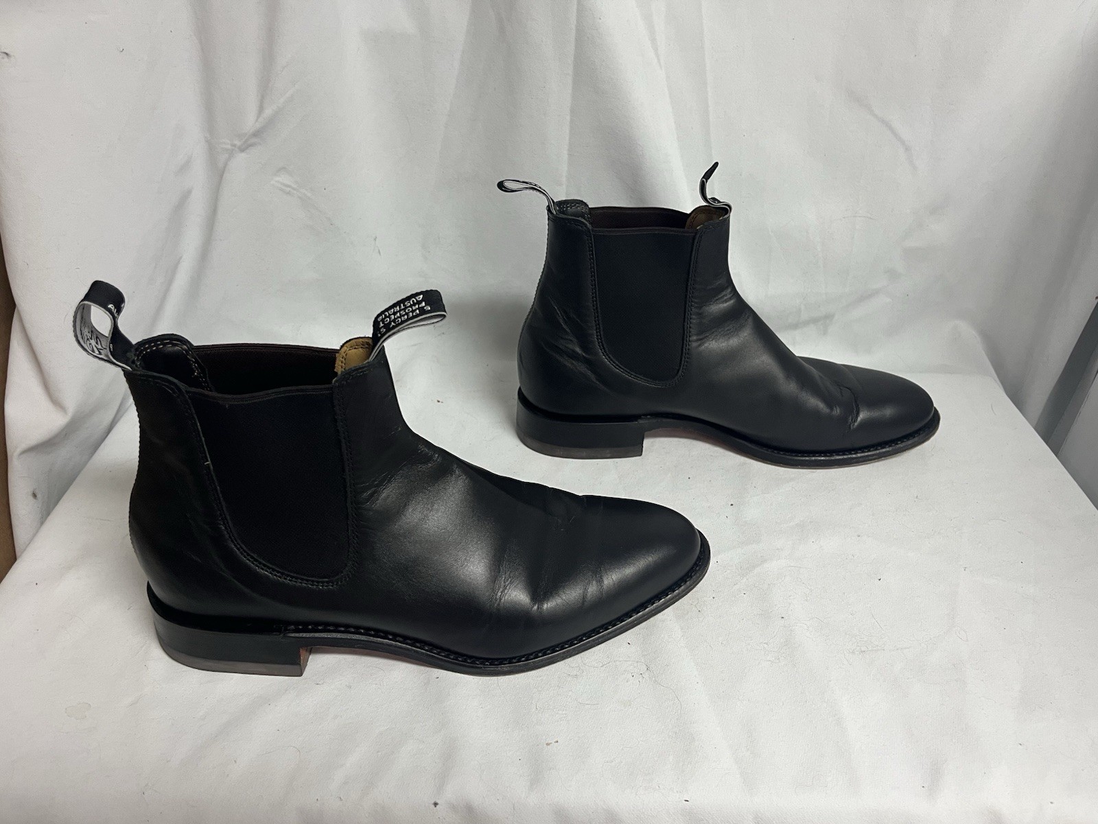 RM Williams Men’s Classic Macquarie Black Yearling Leather Sz 10F Chelsea Boot