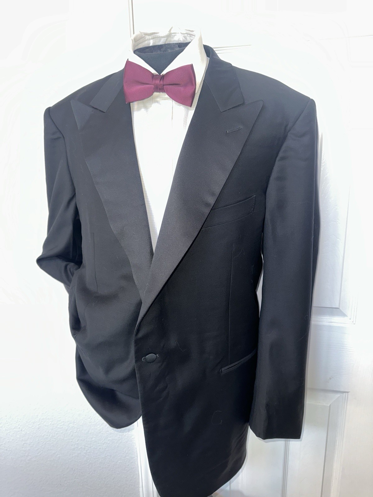 Superb Ermenegildo Zegna One Button Peak Lapels Men Tuxedo Jacket 50 R