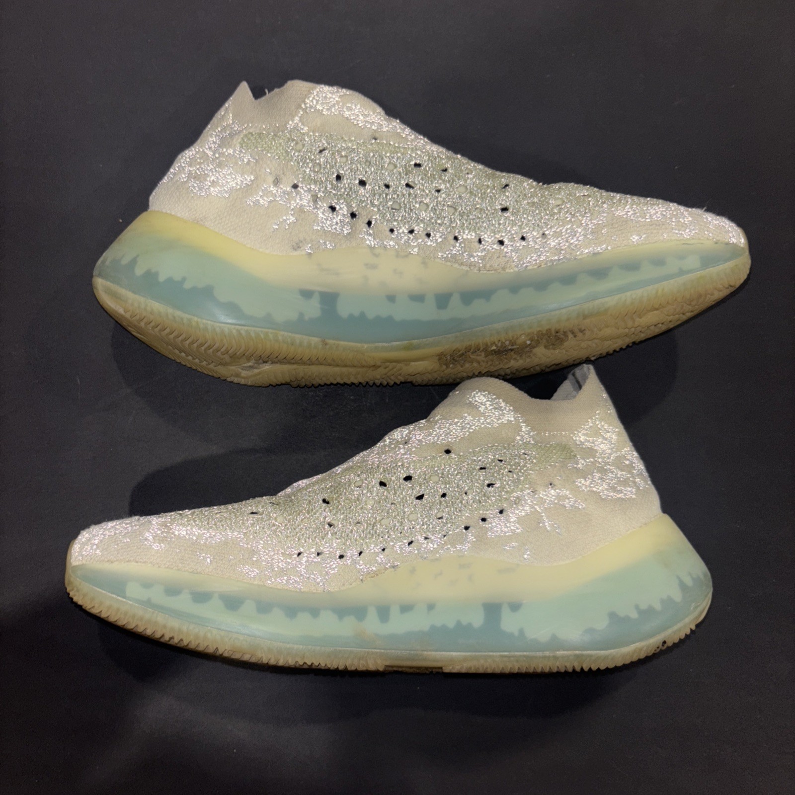 Mens 9 – Adidas Yeezy Boost 380 Alien Blue