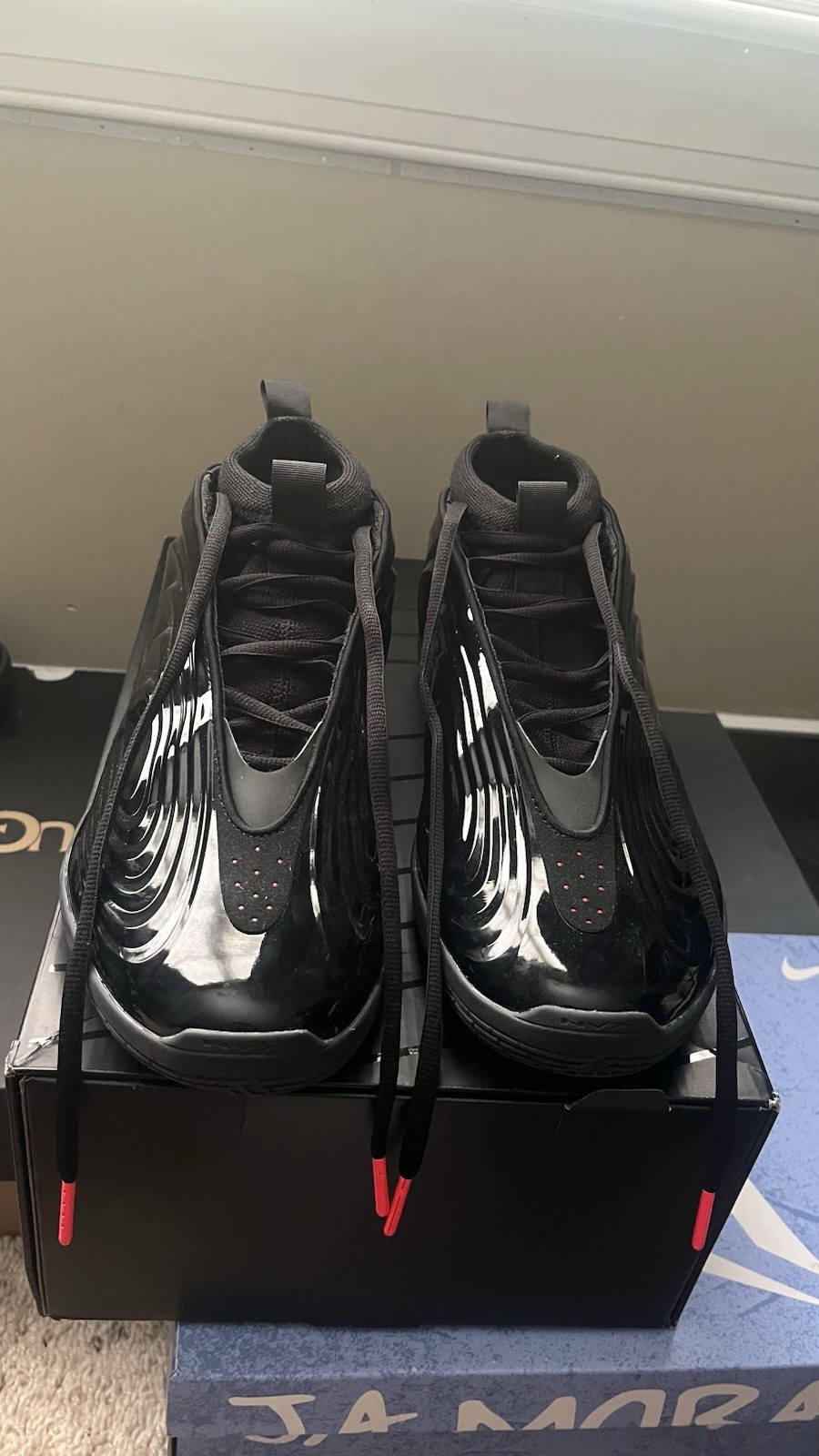 Harden vol 10 hellcats size 12 1/2