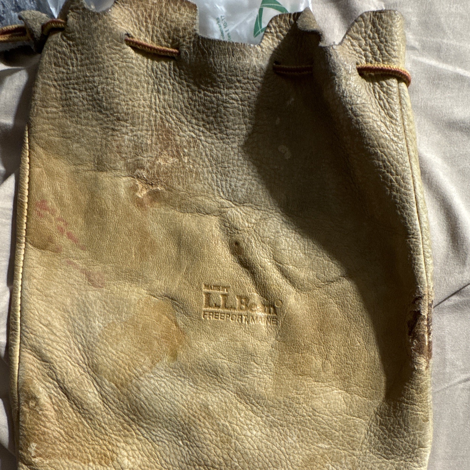 L.L.Bean Womens Beige Bucket Drawstring Shoulder Bag Brown Leather Strap