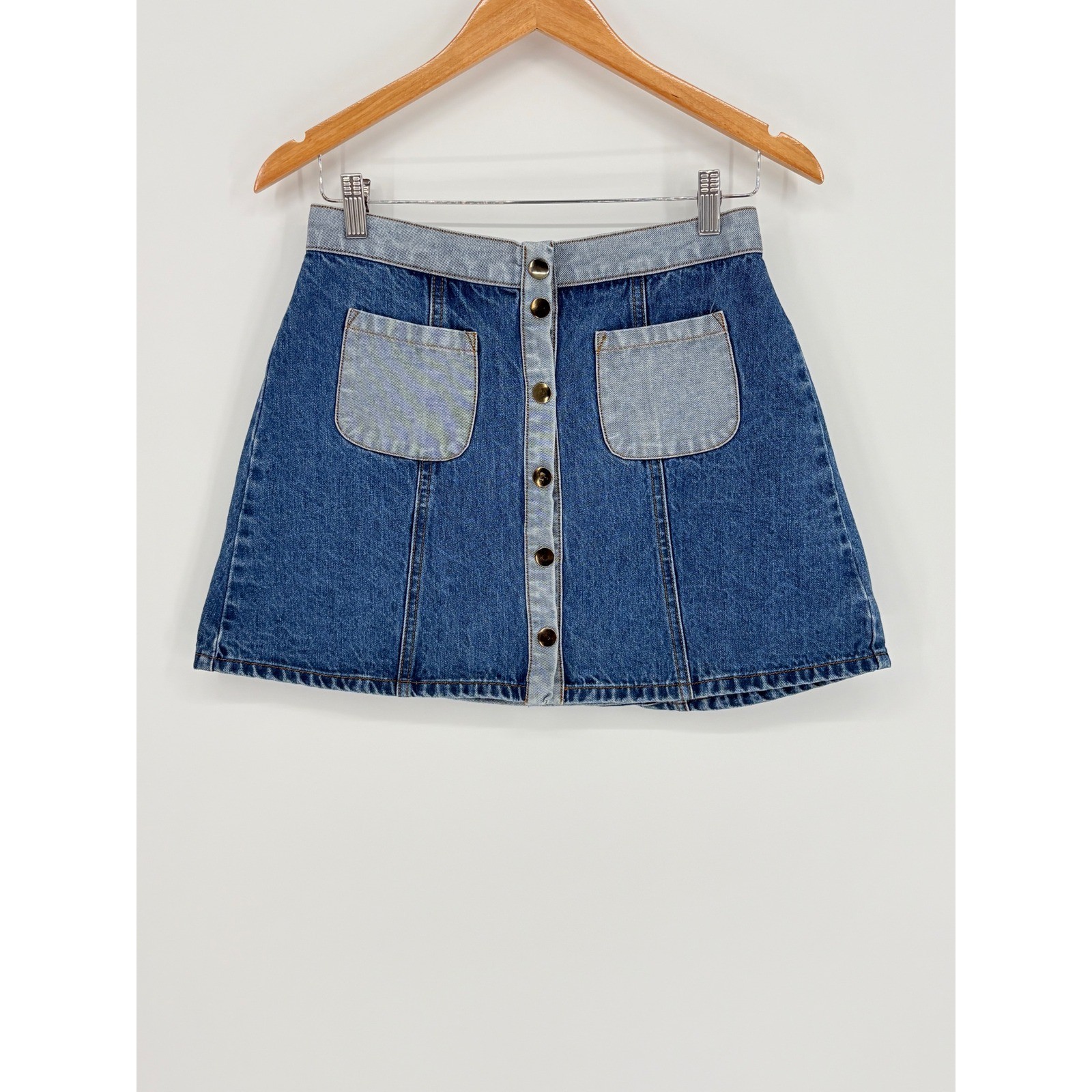 BDG Urban Outfitters Two Tone Denim Mini Skirt Size 6 Colorblock Button Front