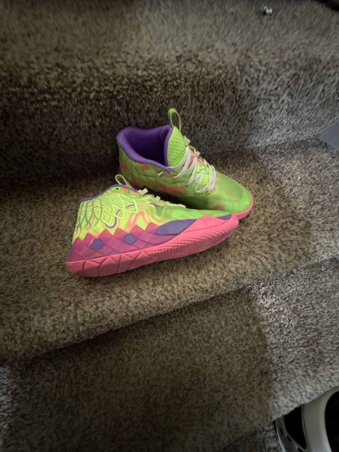 Puma MB.01 ‘Inverse Toxic’ LaMelo Ball Basketball Shoes