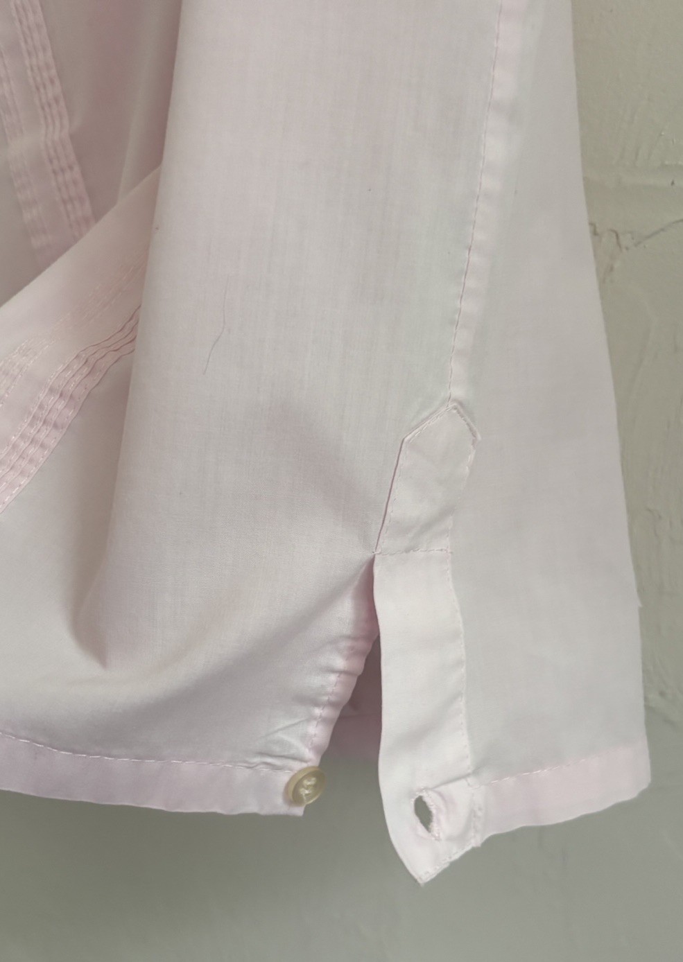Vintage ’80s Haband! Pink Guayabera Embroidered Mexican Button-Up Shirt Size M