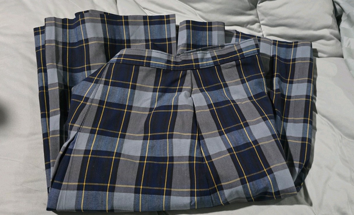 Becky Thatcher Uniform Skirt sz 18 1/2 T Teen