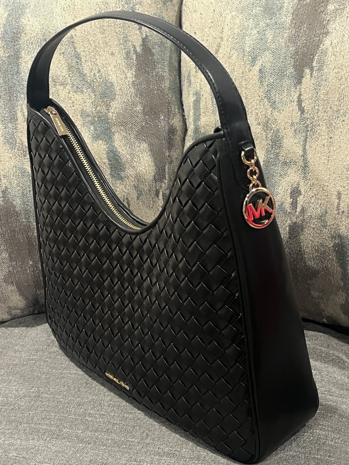 Black MICHAEL KORS Nayla Medium Hobo Woven Shoulder Bag NWT