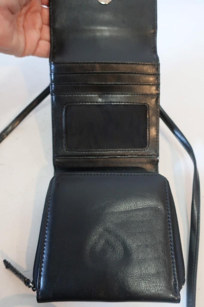 Womens Bloomingdales Black Leather Wallet Crossbody Bag