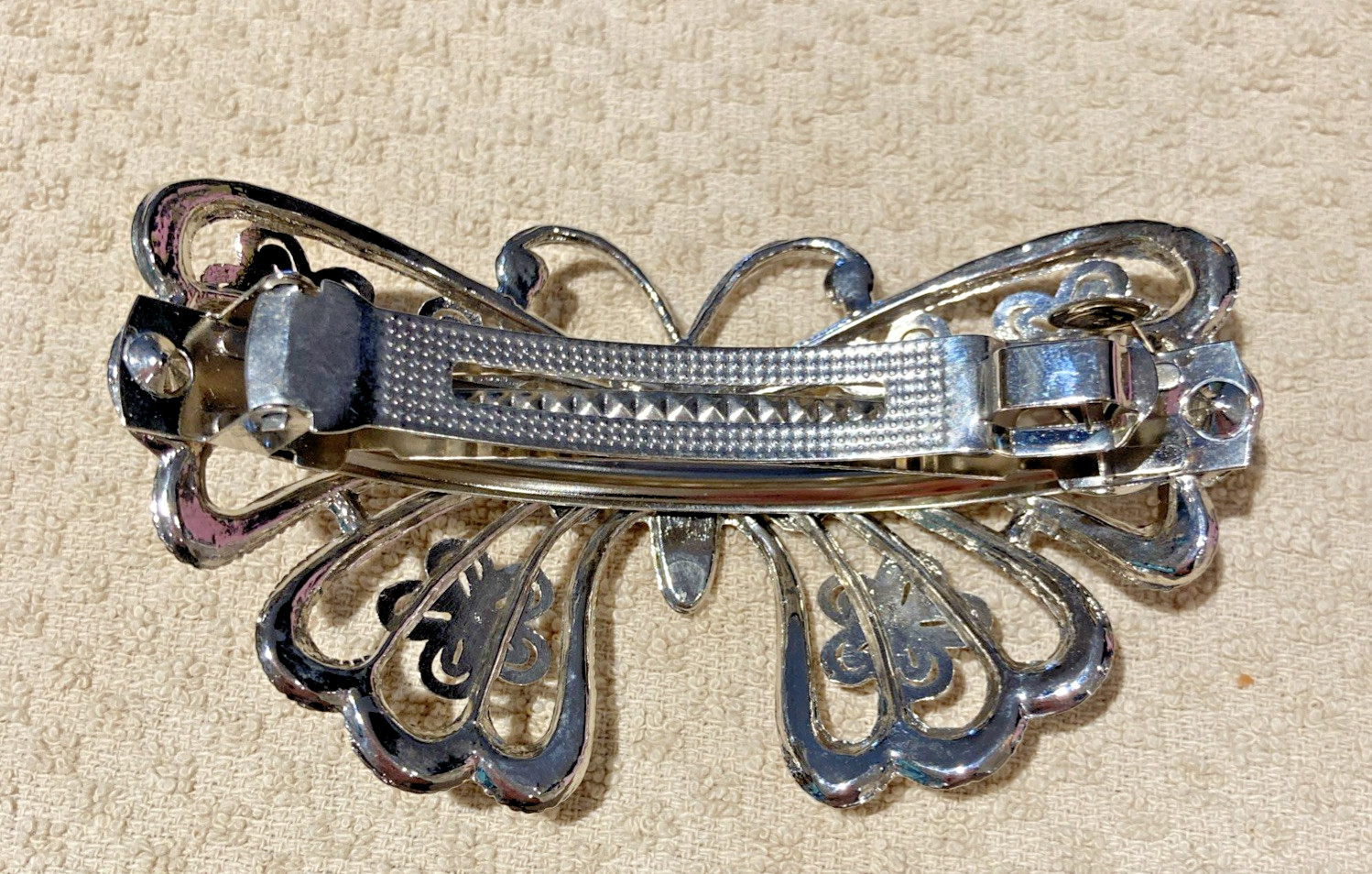 Butterfly Rhinestone Barrette Silver Tone Flowers Filigree 2×3″ Clasp Metal 3D