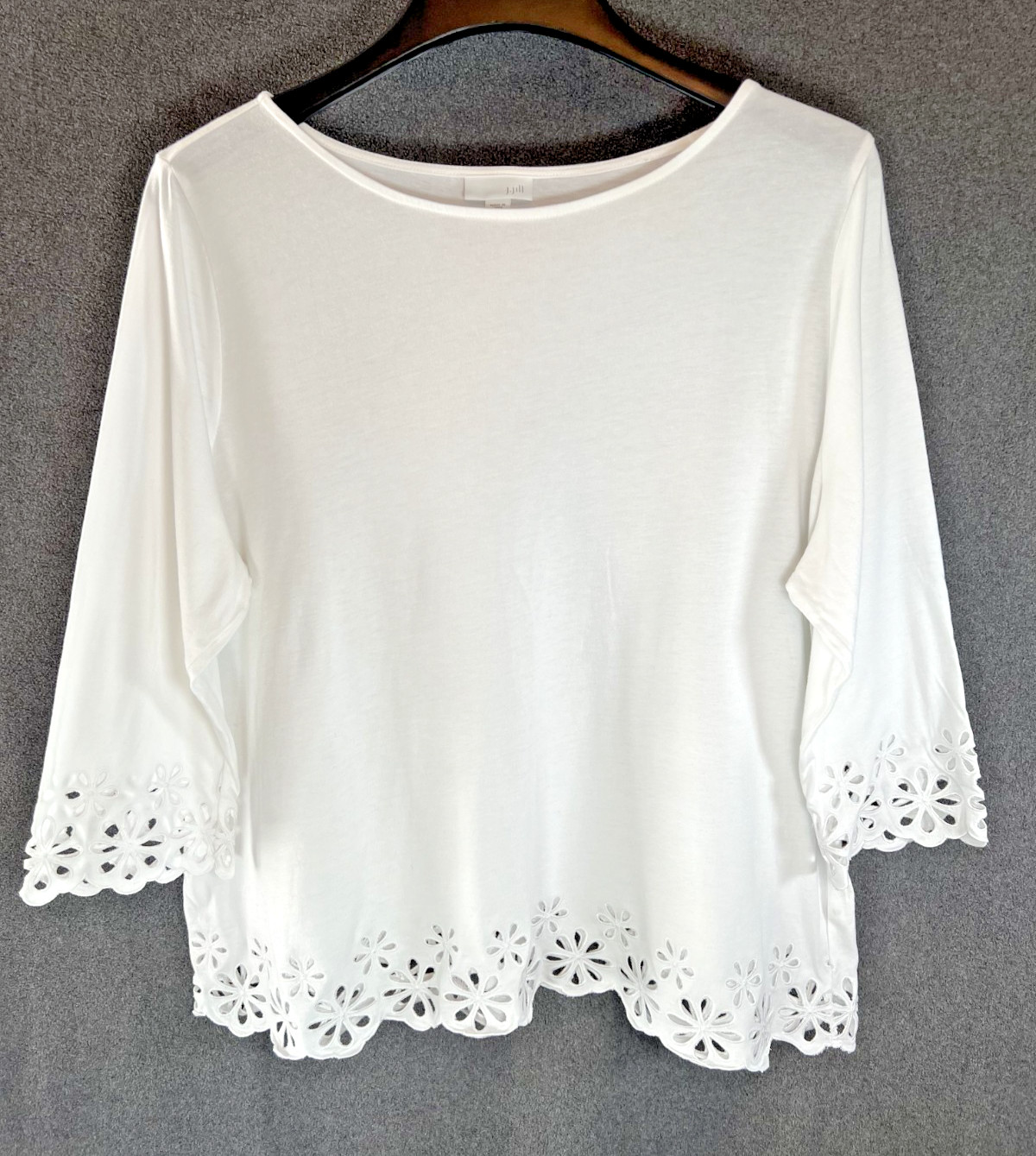 J. Jill Women’s White 3/4 Sleeve Floral Cut Out Hem Top Minimalist Size XL 004
