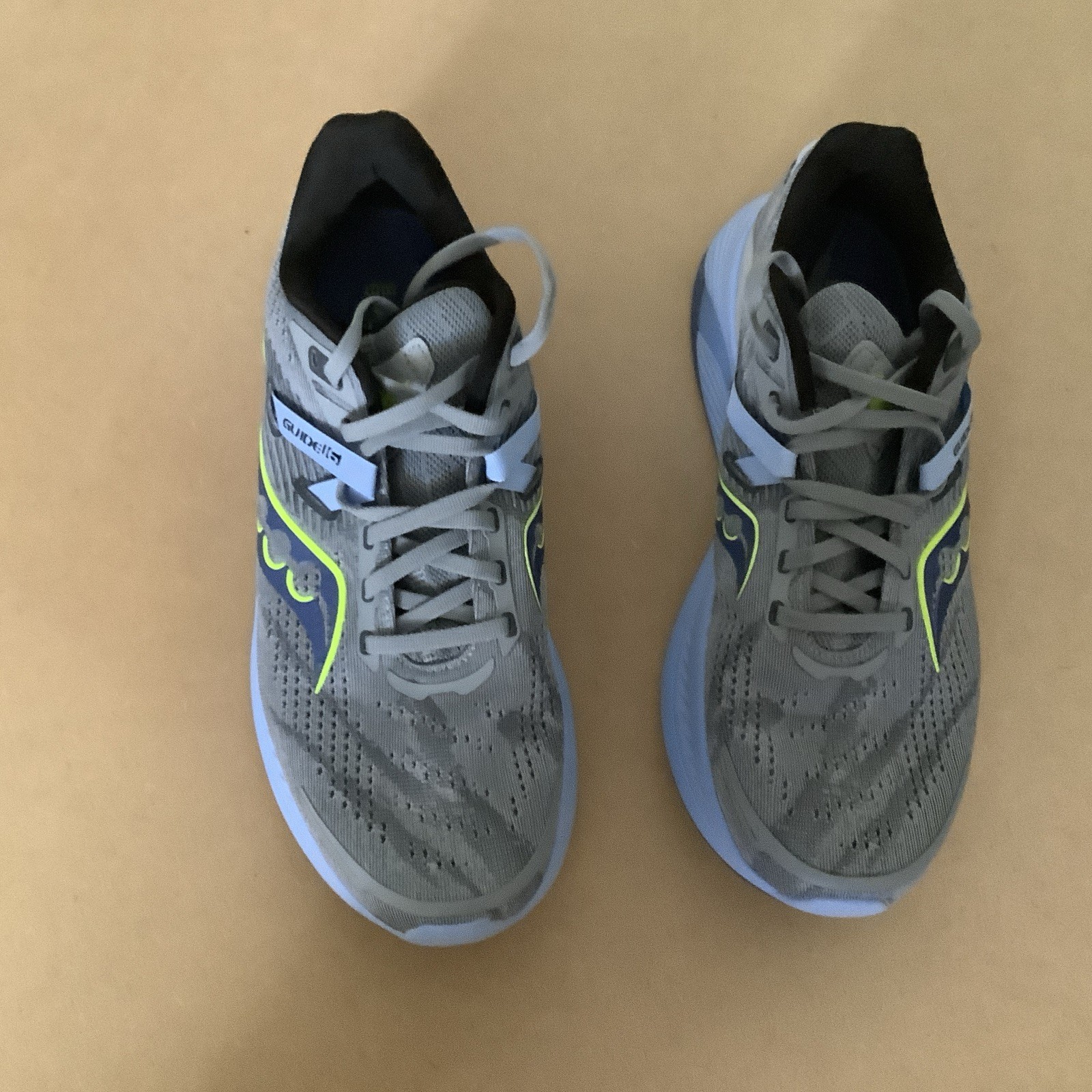 Saucony Guide 16 Fossil Women’s 11 Free shipping