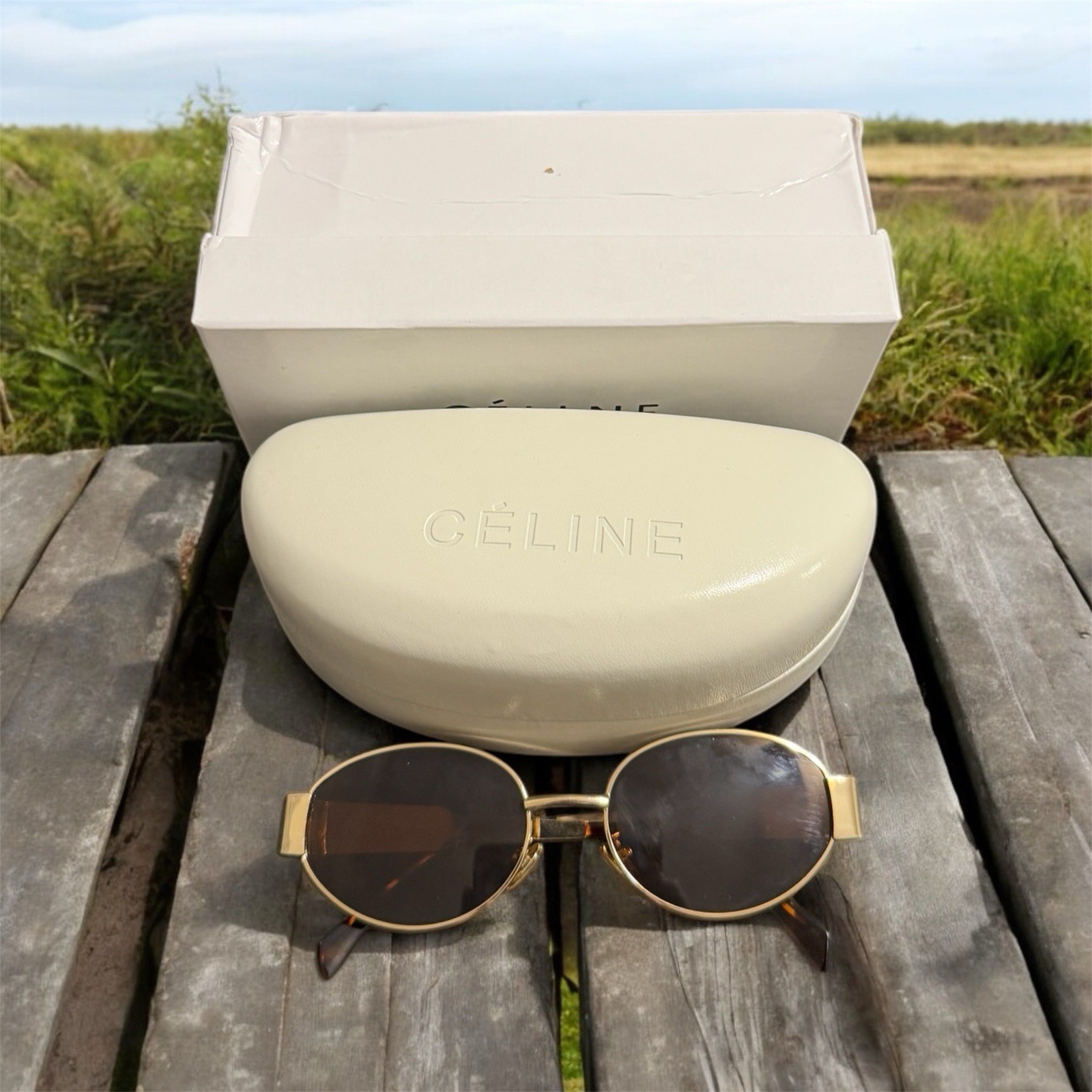 Celine Triomphe Sunglasses CL40235U metal with gold frame Lenses- Unisex