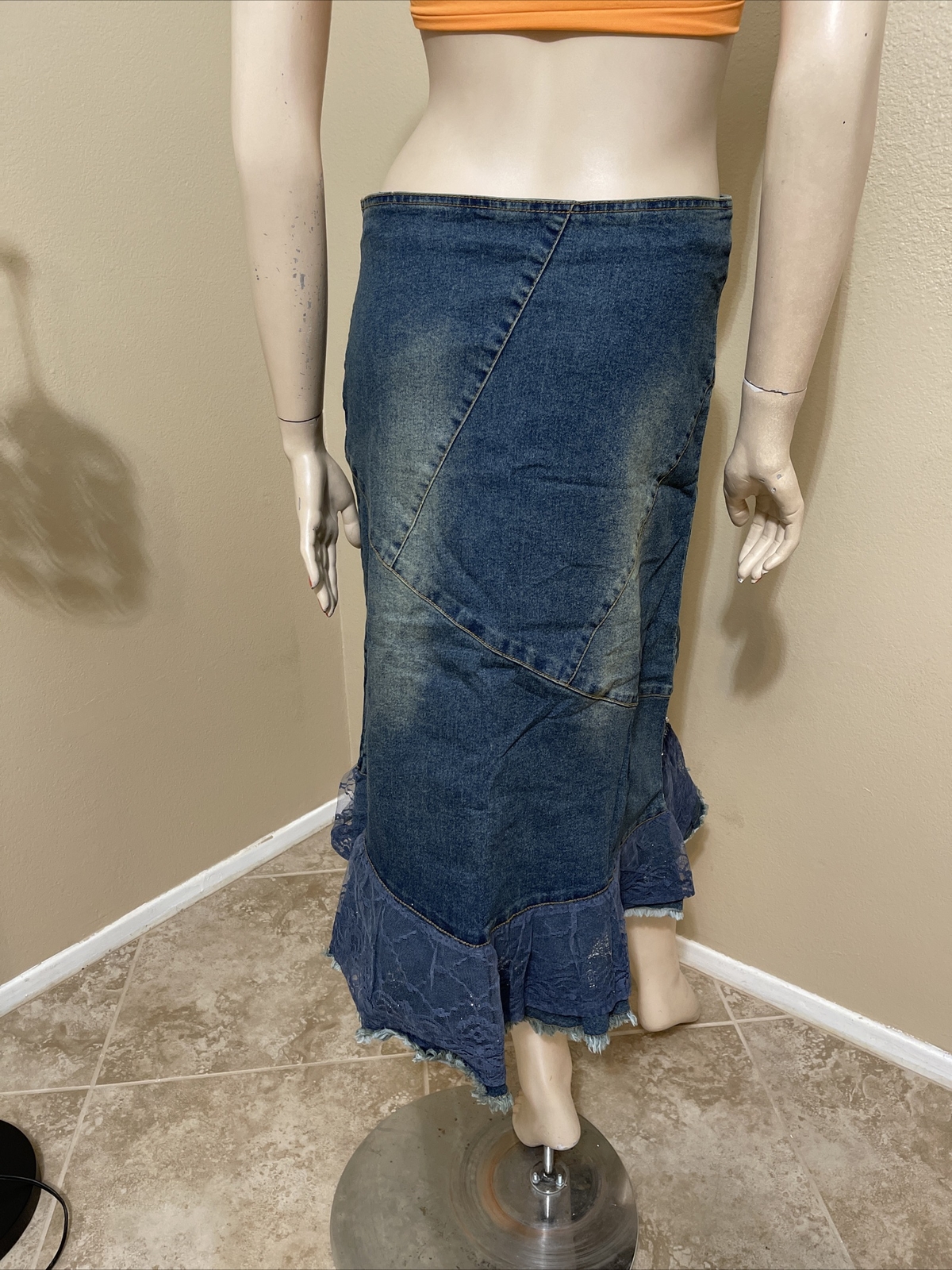 Women’s Blue Denim Cotton Casual Bead Embroidered Boho Size L(8-10) Skirt 9019