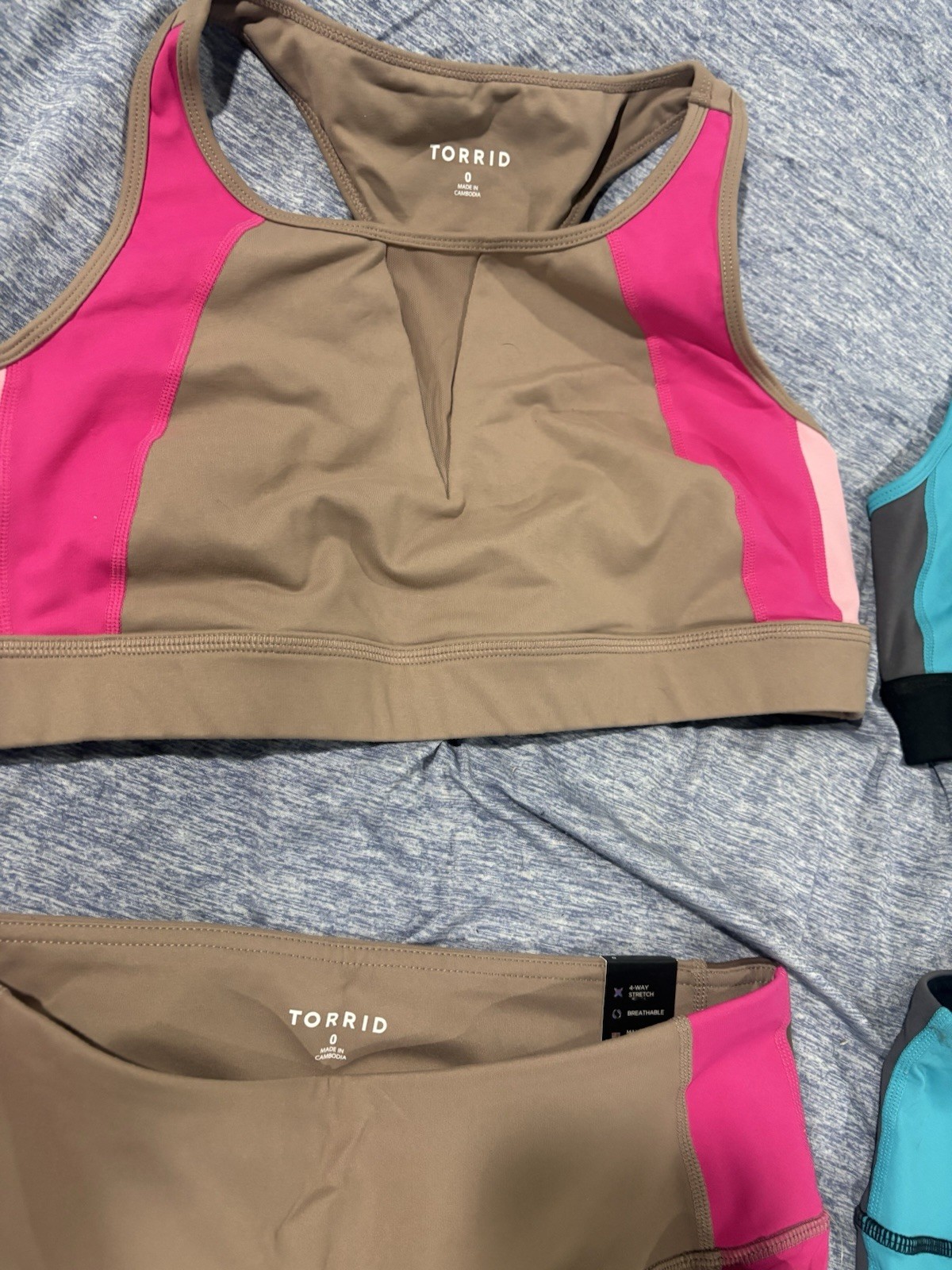 Torrid Colorblock Athletic Sports Bra & Leggings Set Pink Tan Blue Black Size 0R