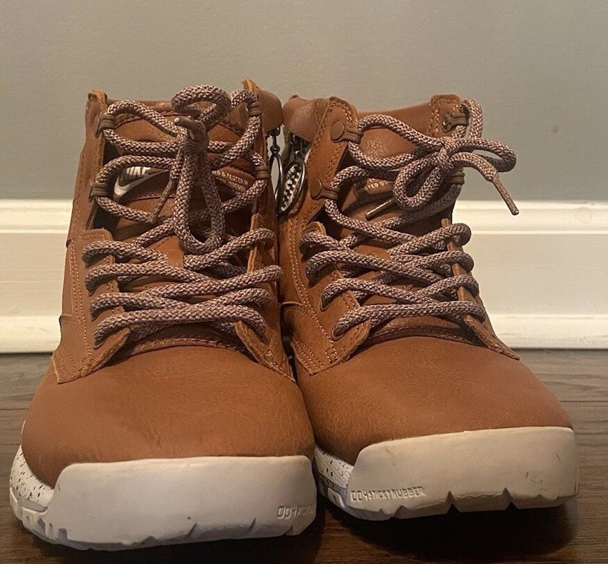 Nike Boots SFB 6″ Leather Bomber COGNAC 862506-200, US-6