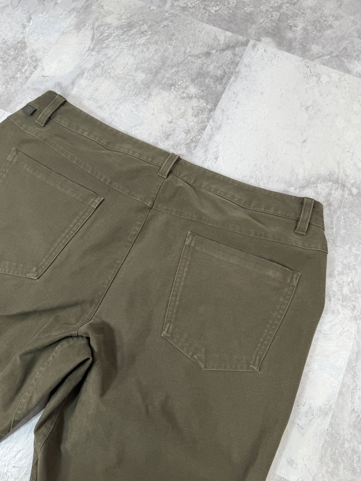 Lululemon ABC Pant Slim Utilitech Abrasion Resistant LM5ABNS Olive Green 36×30