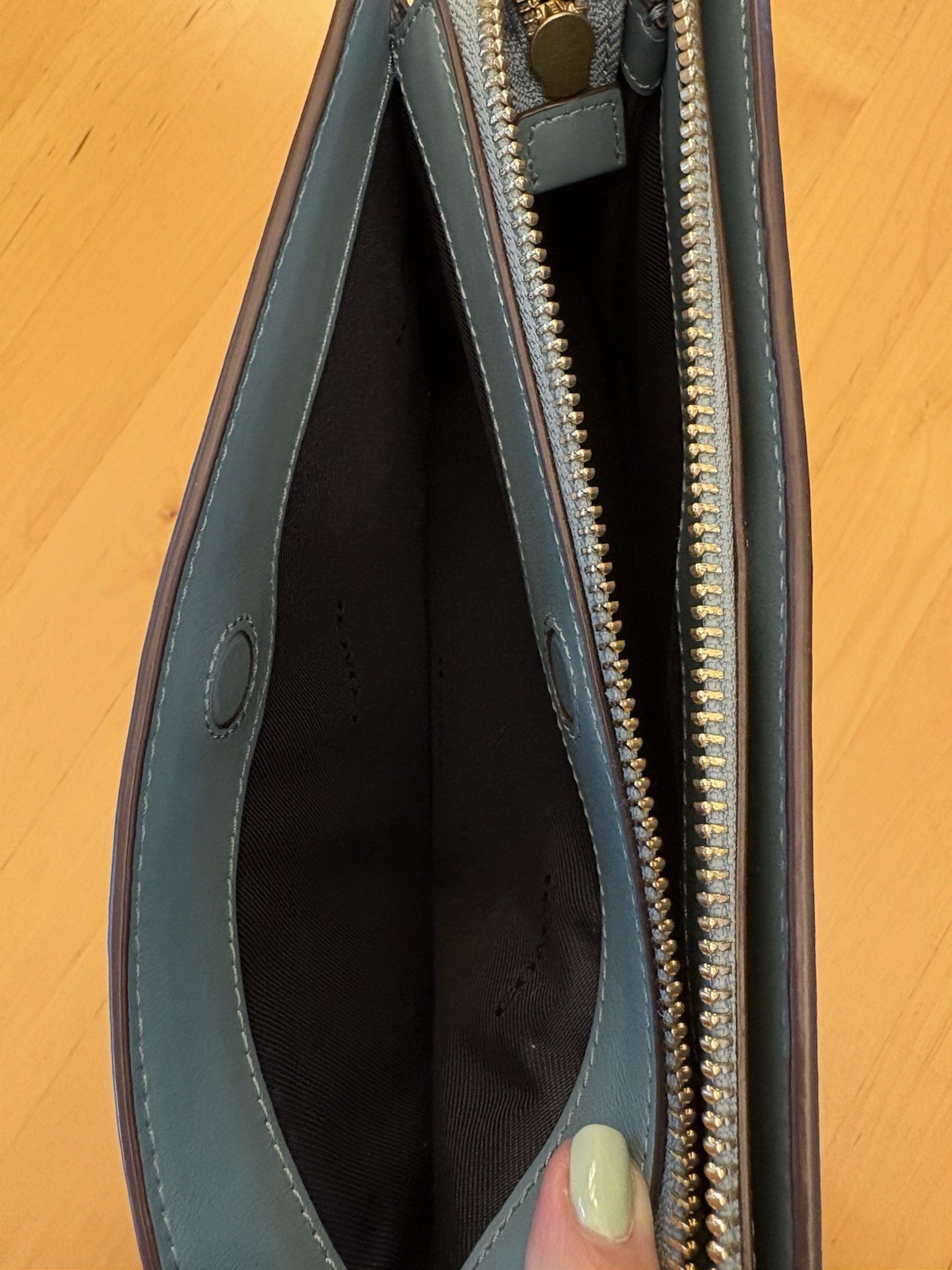 Coach Signature Chain Crossbody Bag Marine Blue Leather 78801 Oct 2019