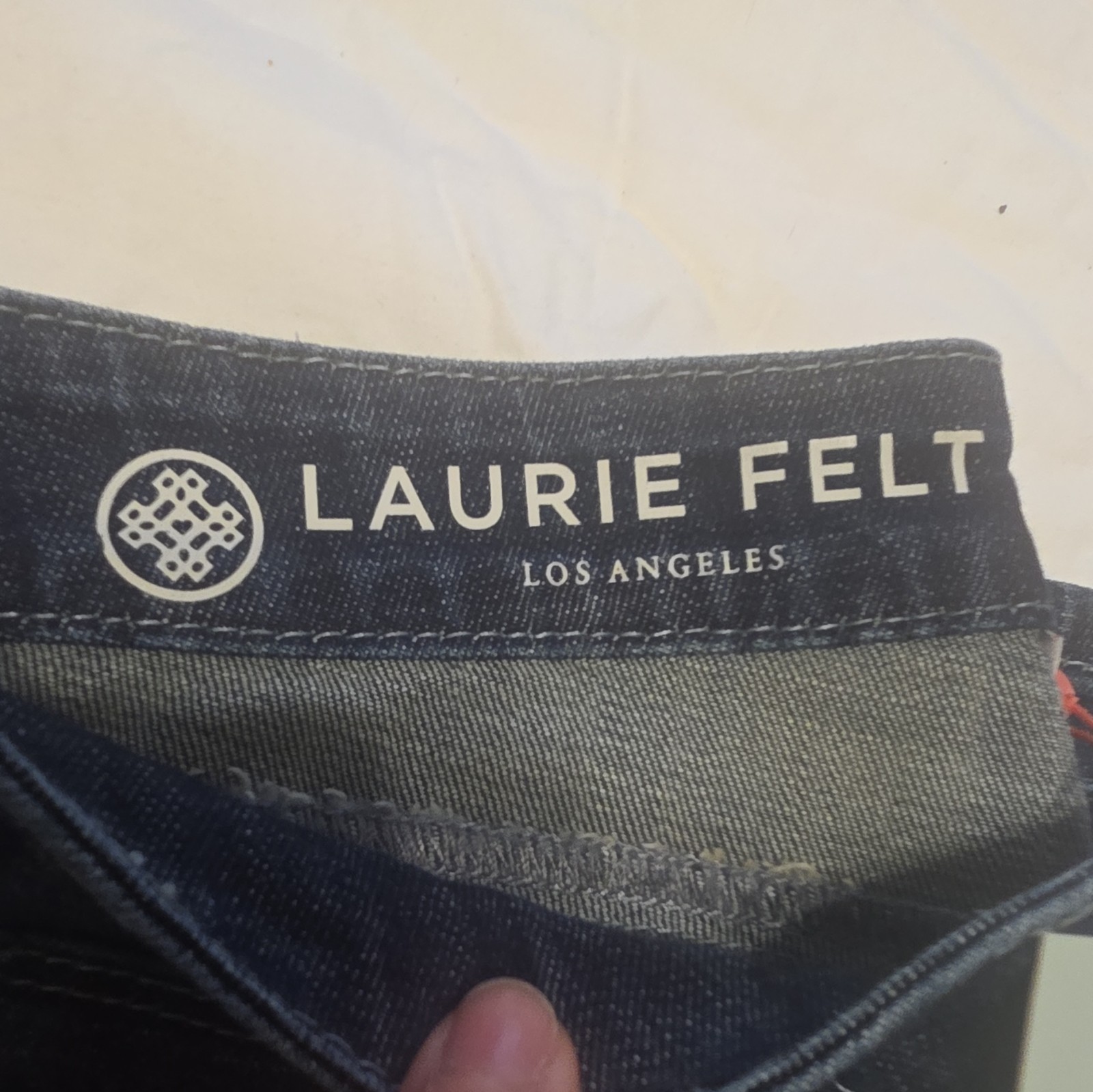 Laurie Felt Women’s Dark Wash Blue Denim Jeans Embellished Stripe Size 8
