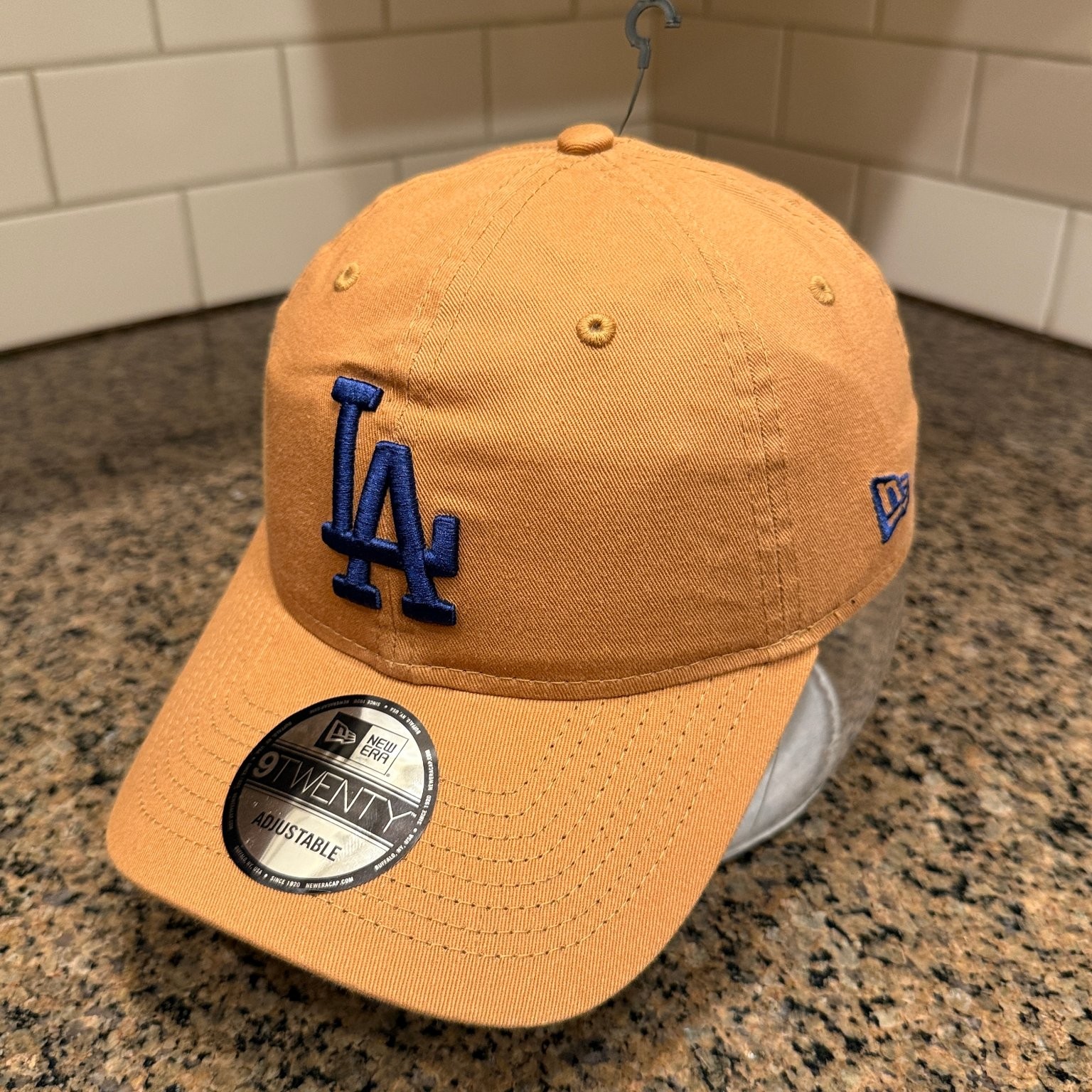 Los Angeles Dodgers Hat New Era 9TWENTY Strap Back Tan MLB Dad Cap New