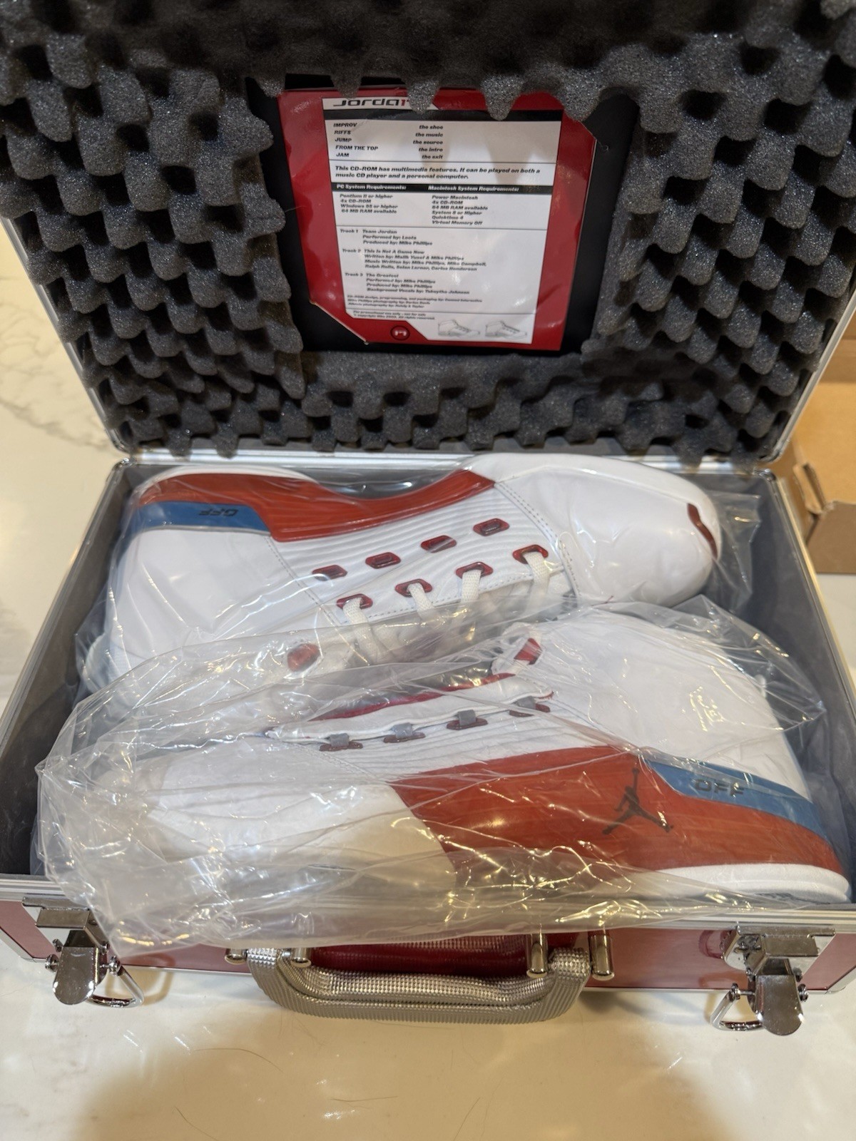 Air Jordan 17 OG White Varsity Red Size 12 Men’s New In Box