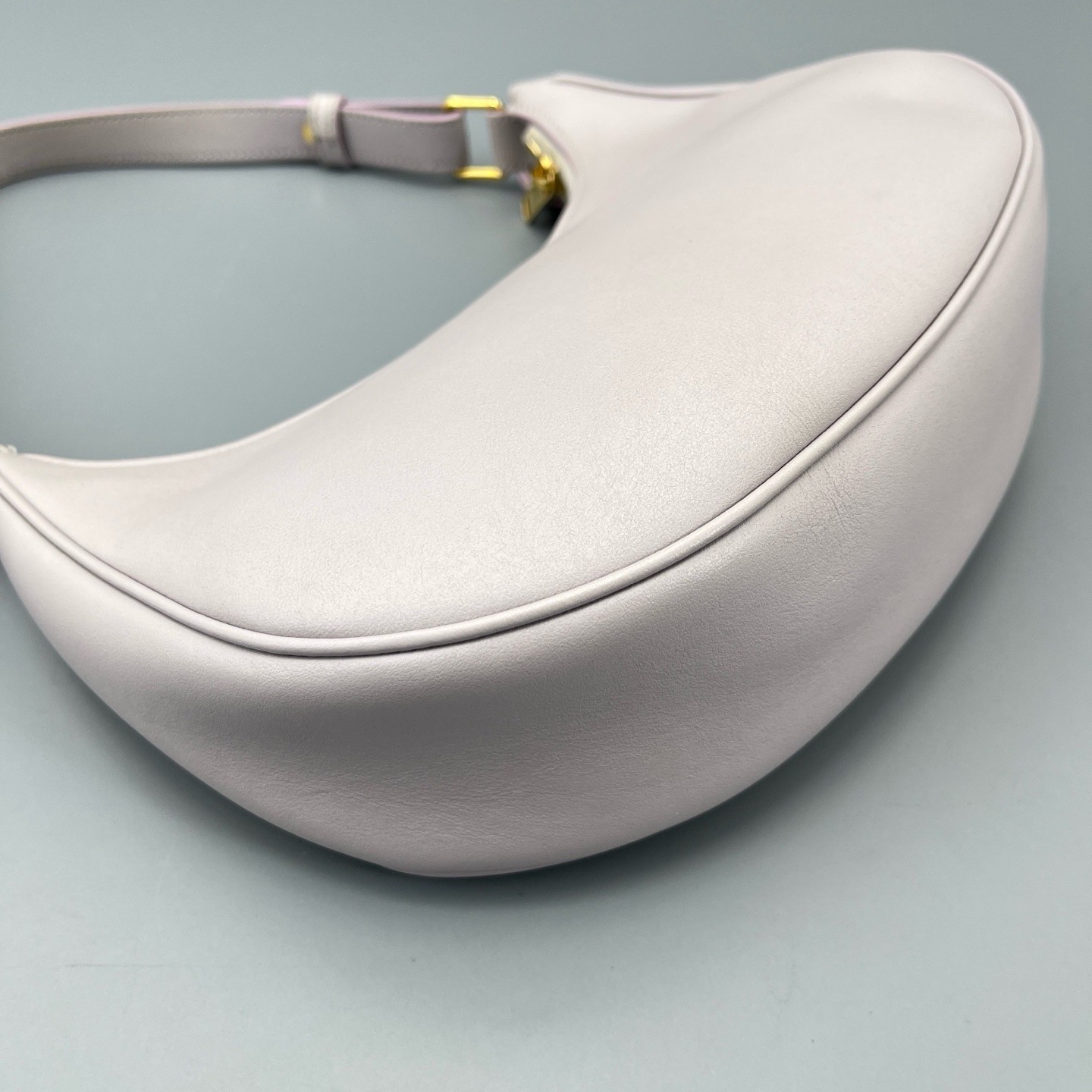 Celine Pre-Owned Authentic Underarm Bag Purple 26*18*6cm Free Tracked Shipping